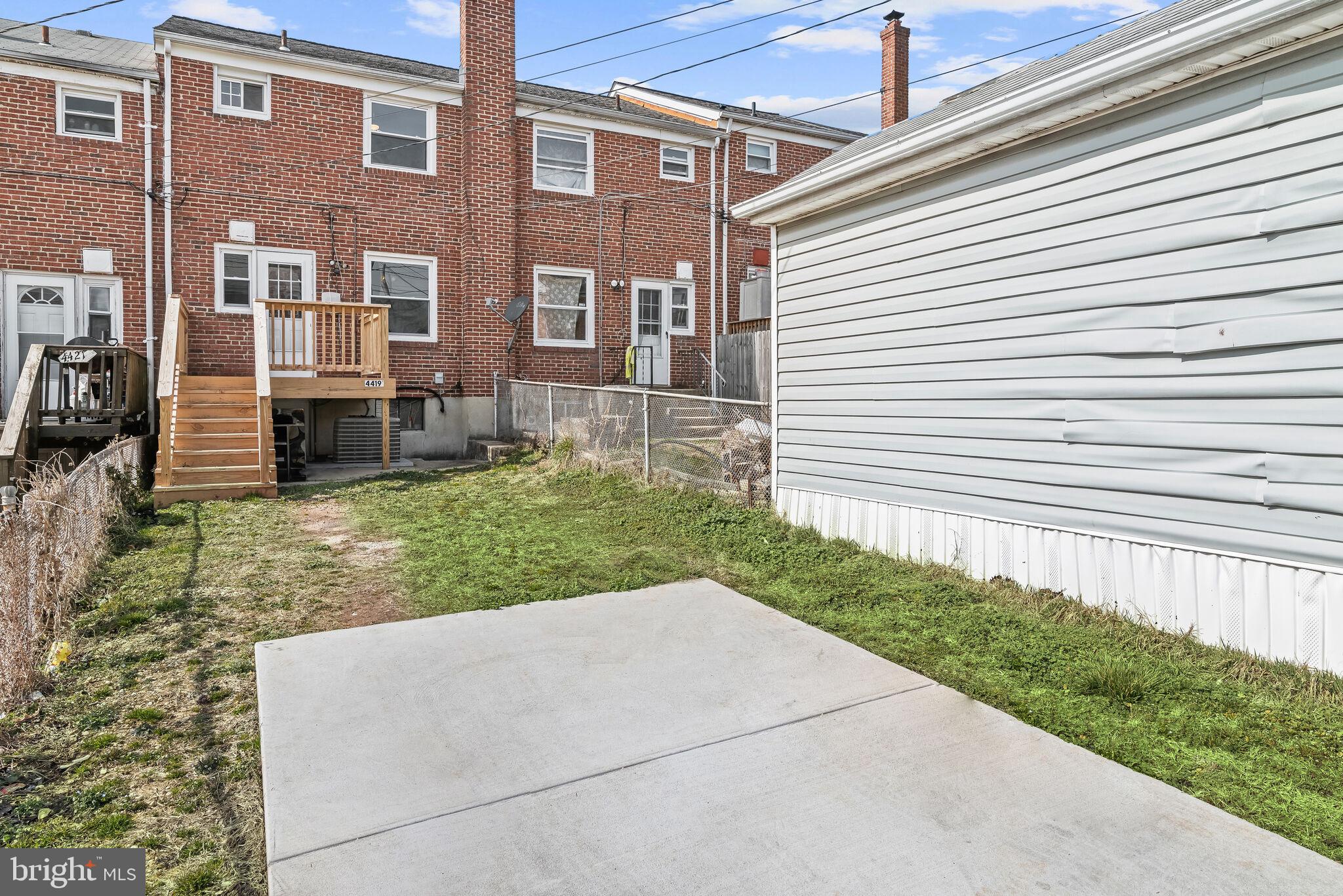 FRIENDSHIP GARDENS - Residential