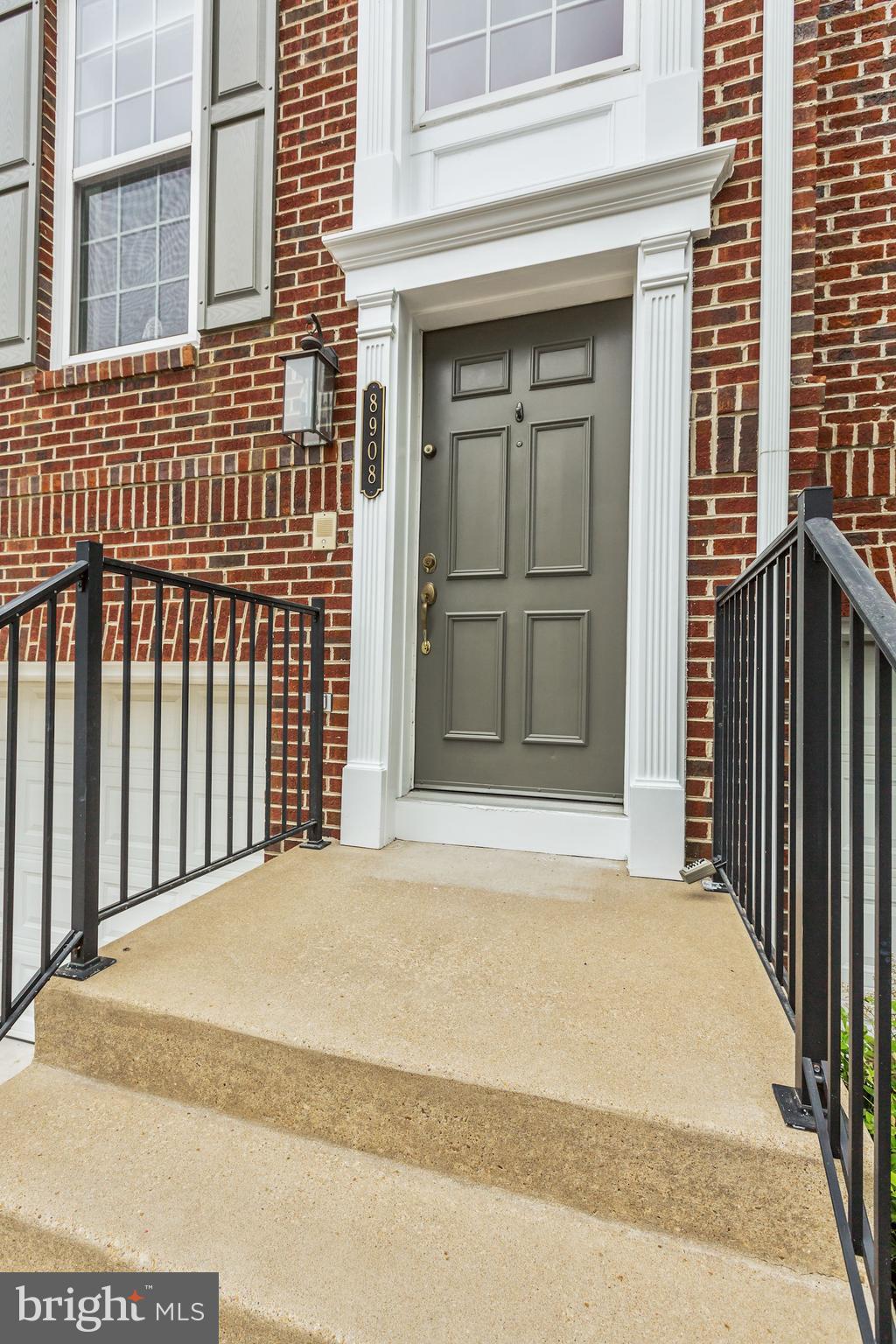 LAUREL HILL - Residential Lease