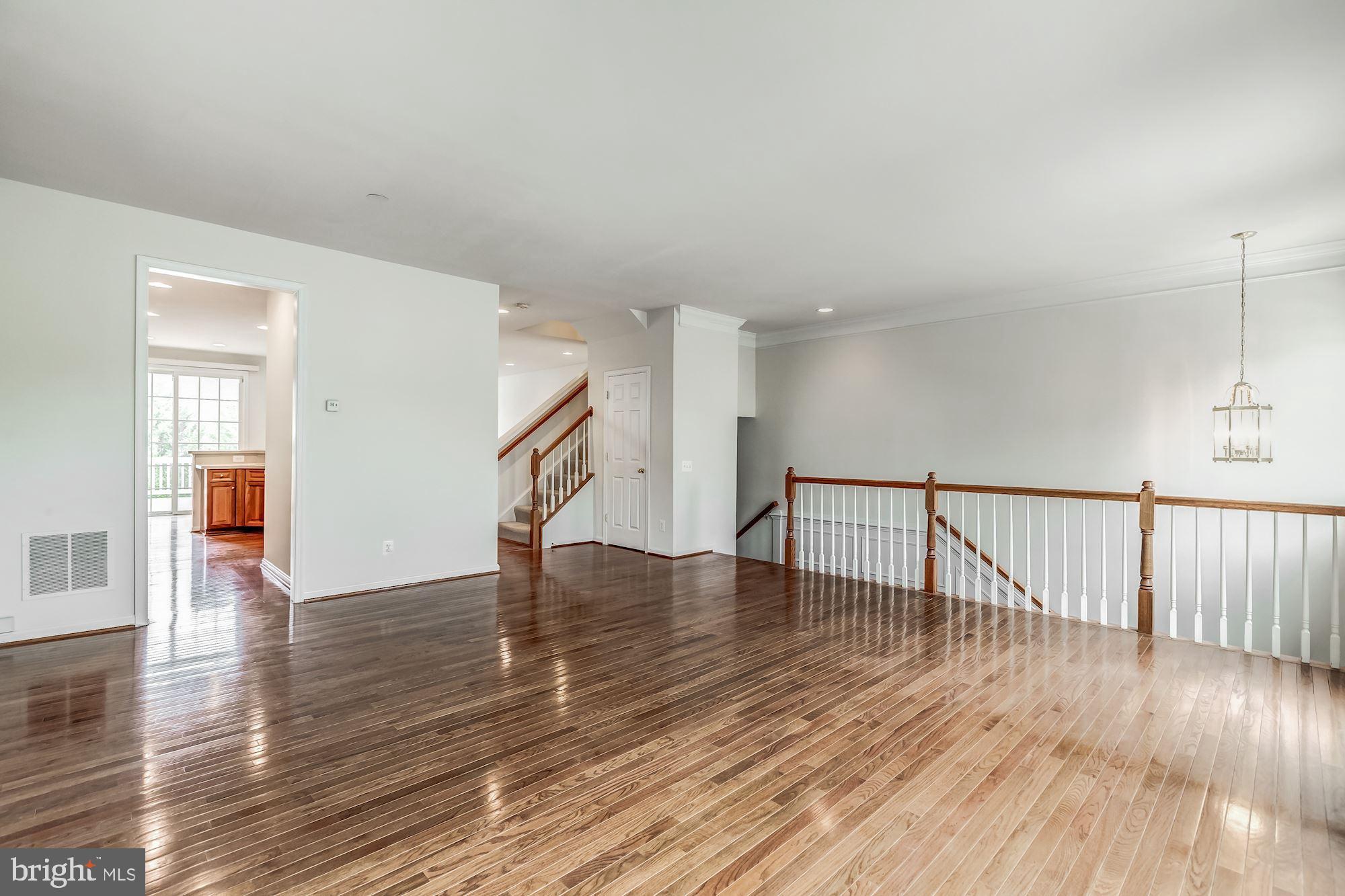 LAUREL HILL - Residential Lease