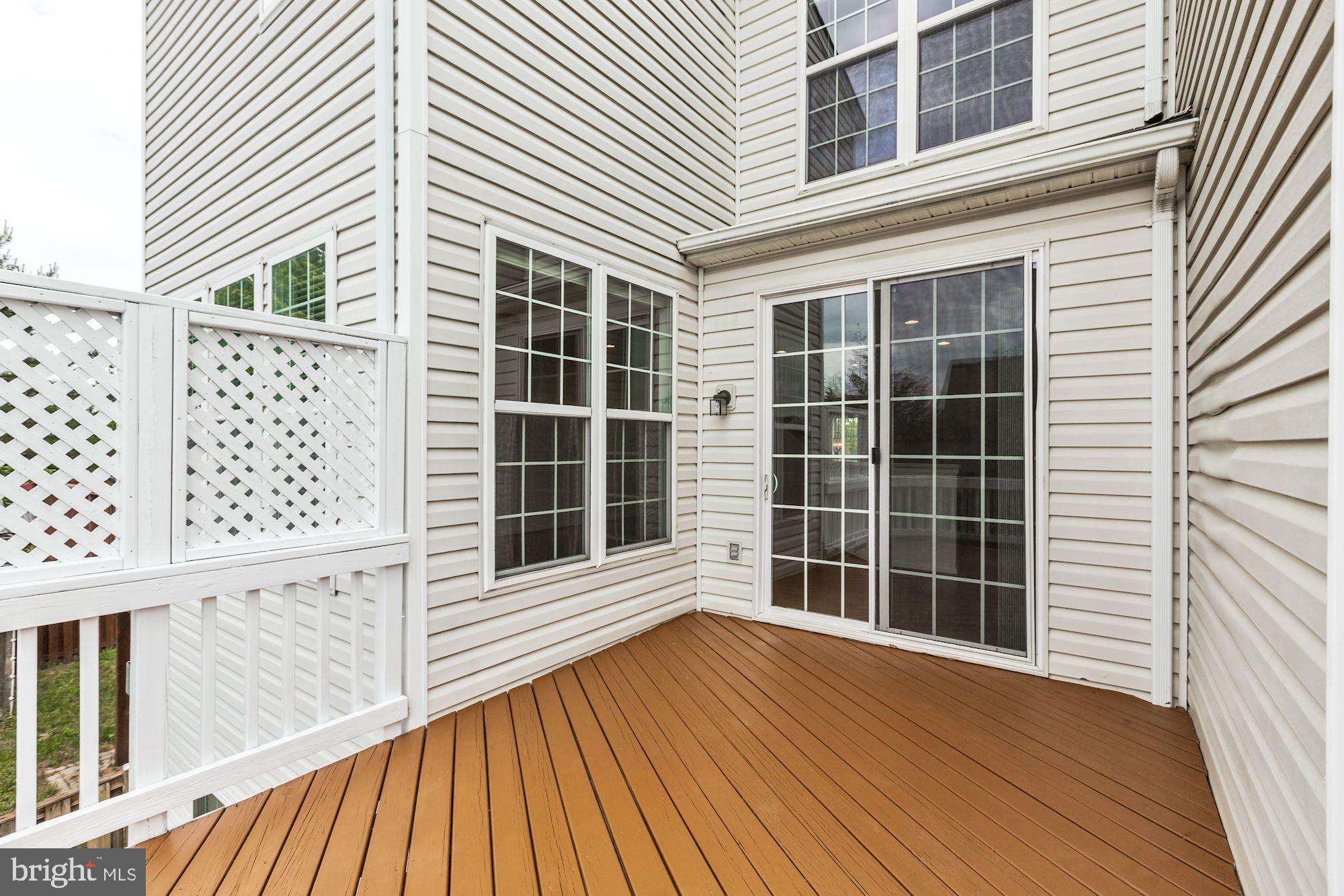 LAUREL HILL - Residential Lease