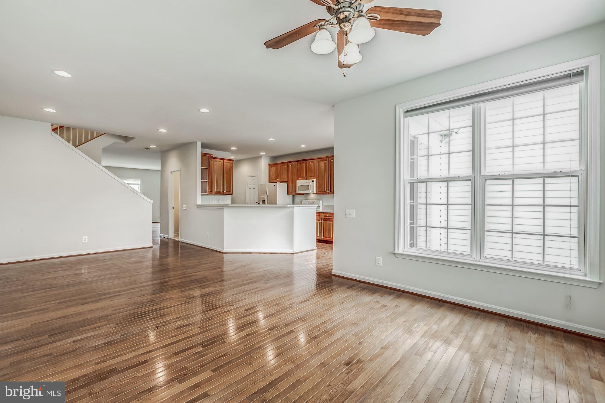 LAUREL HILL - Residential Lease