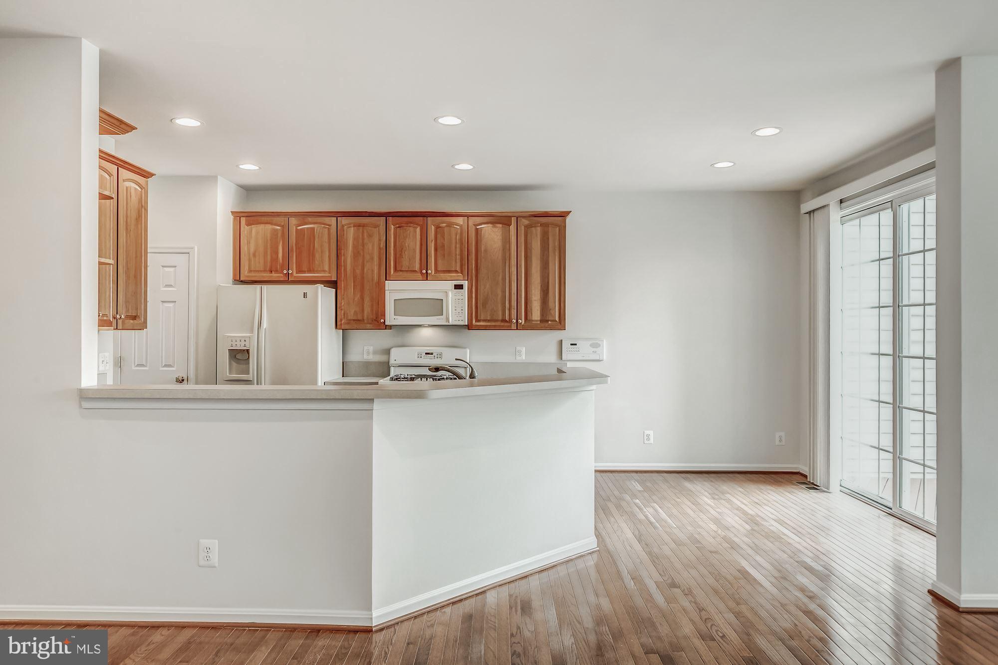 LAUREL HILL - Residential Lease