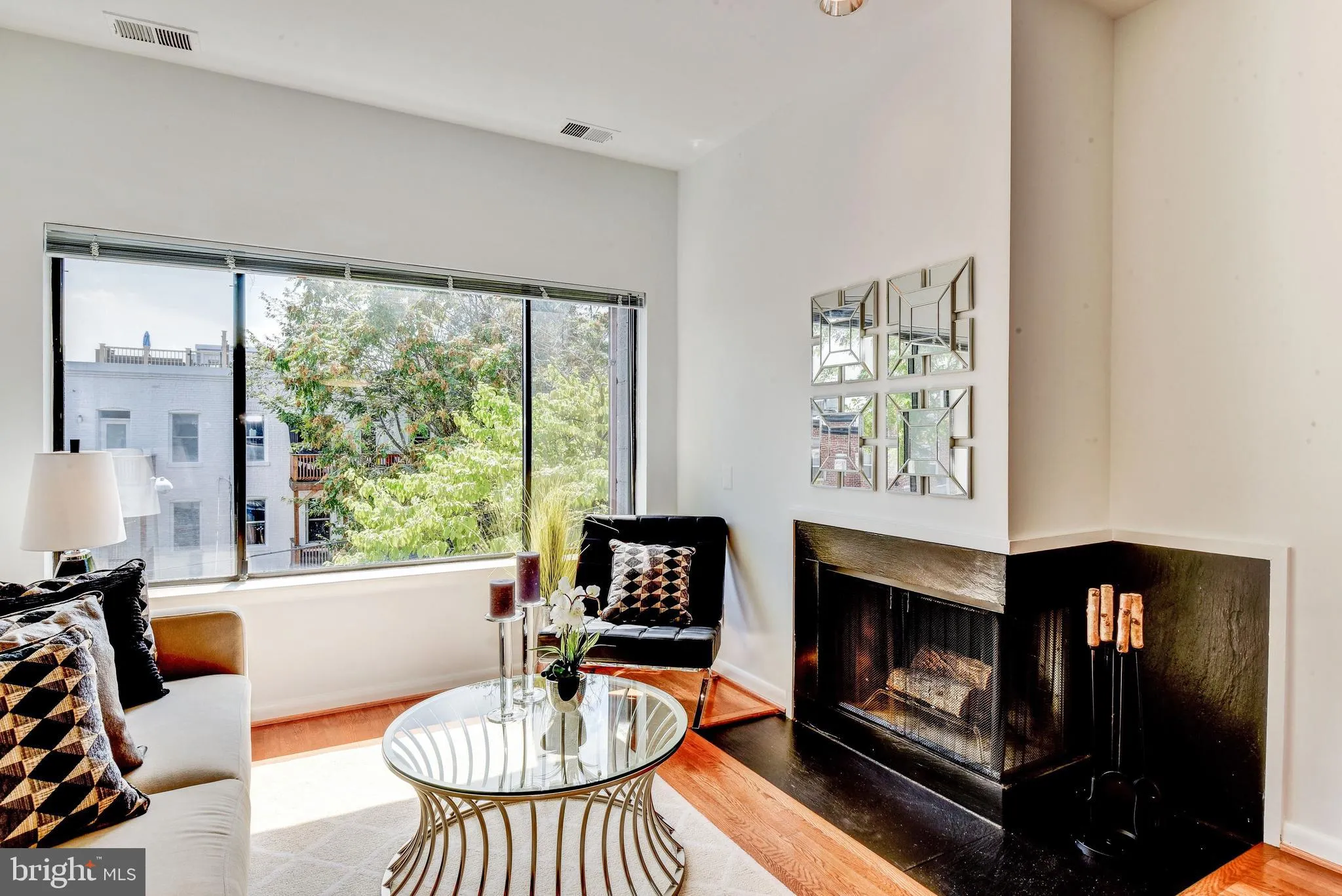 1812 Wyoming Avenue NW Unit 302, Washington, DC 20009