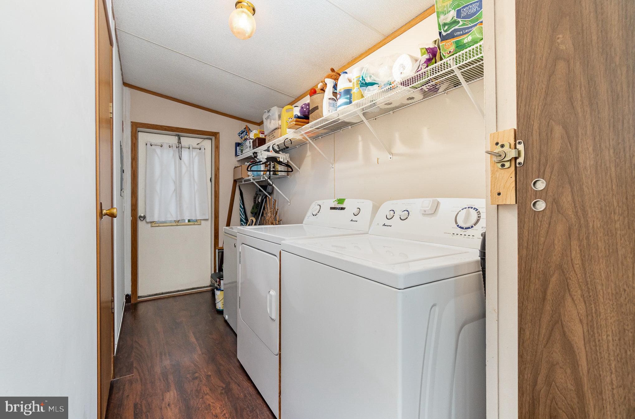 SUNSET ESTATES MHP - Residential