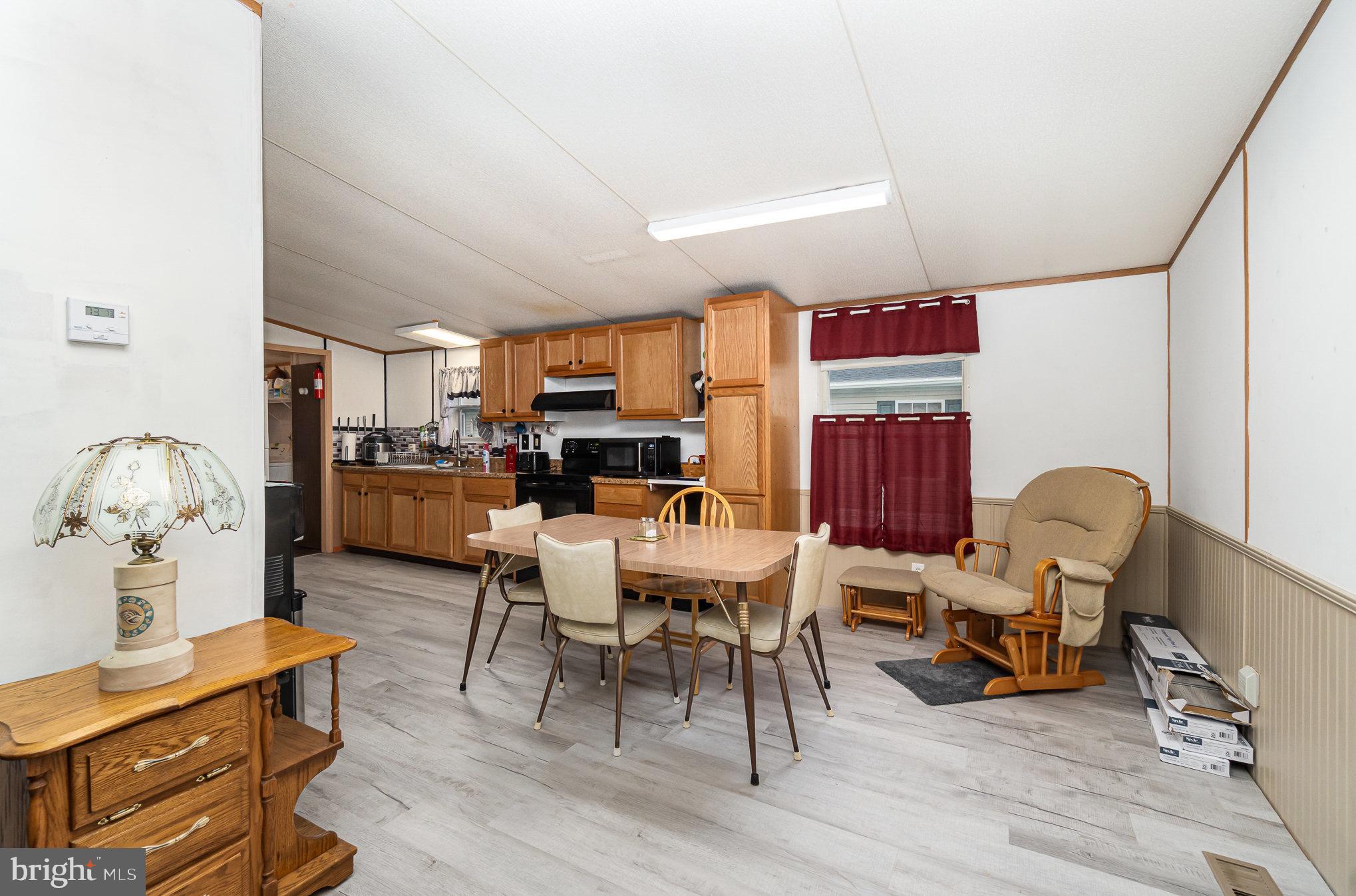 SUNSET ESTATES MHP - Residential