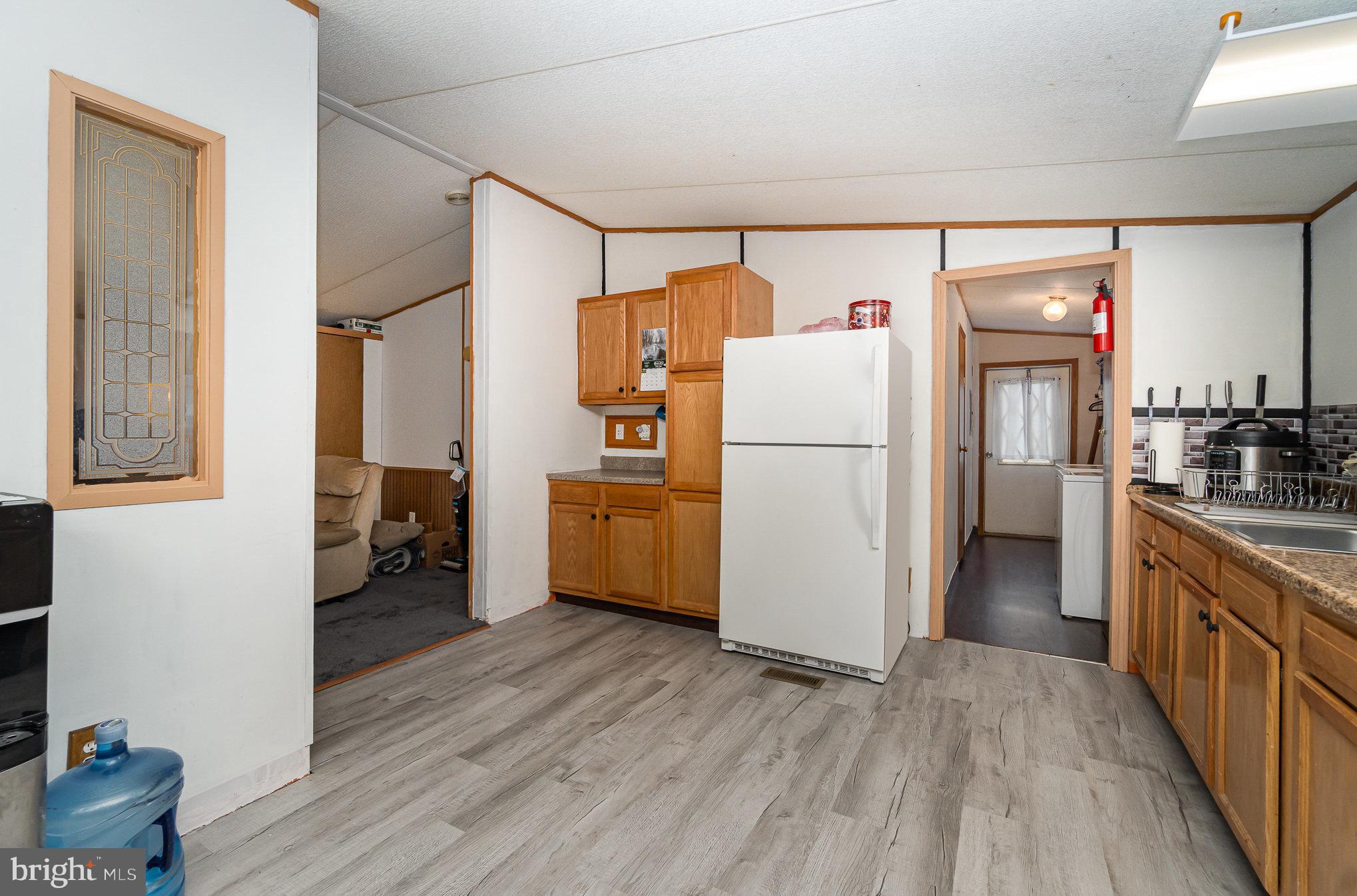 SUNSET ESTATES MHP - Residential