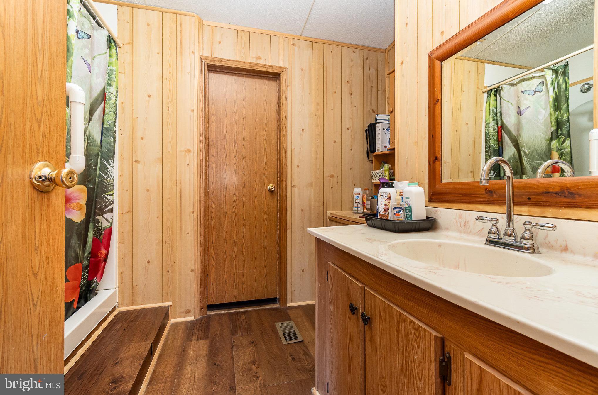 SUNSET ESTATES MHP - Residential