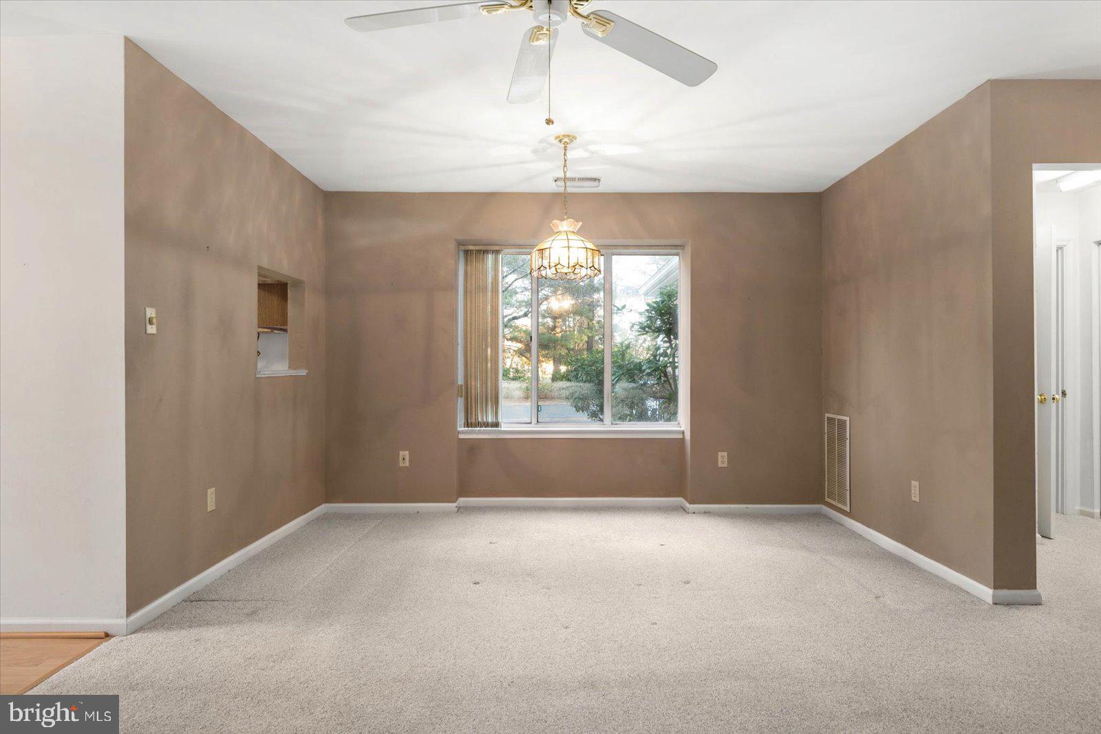 SPRING CHASE - Residential