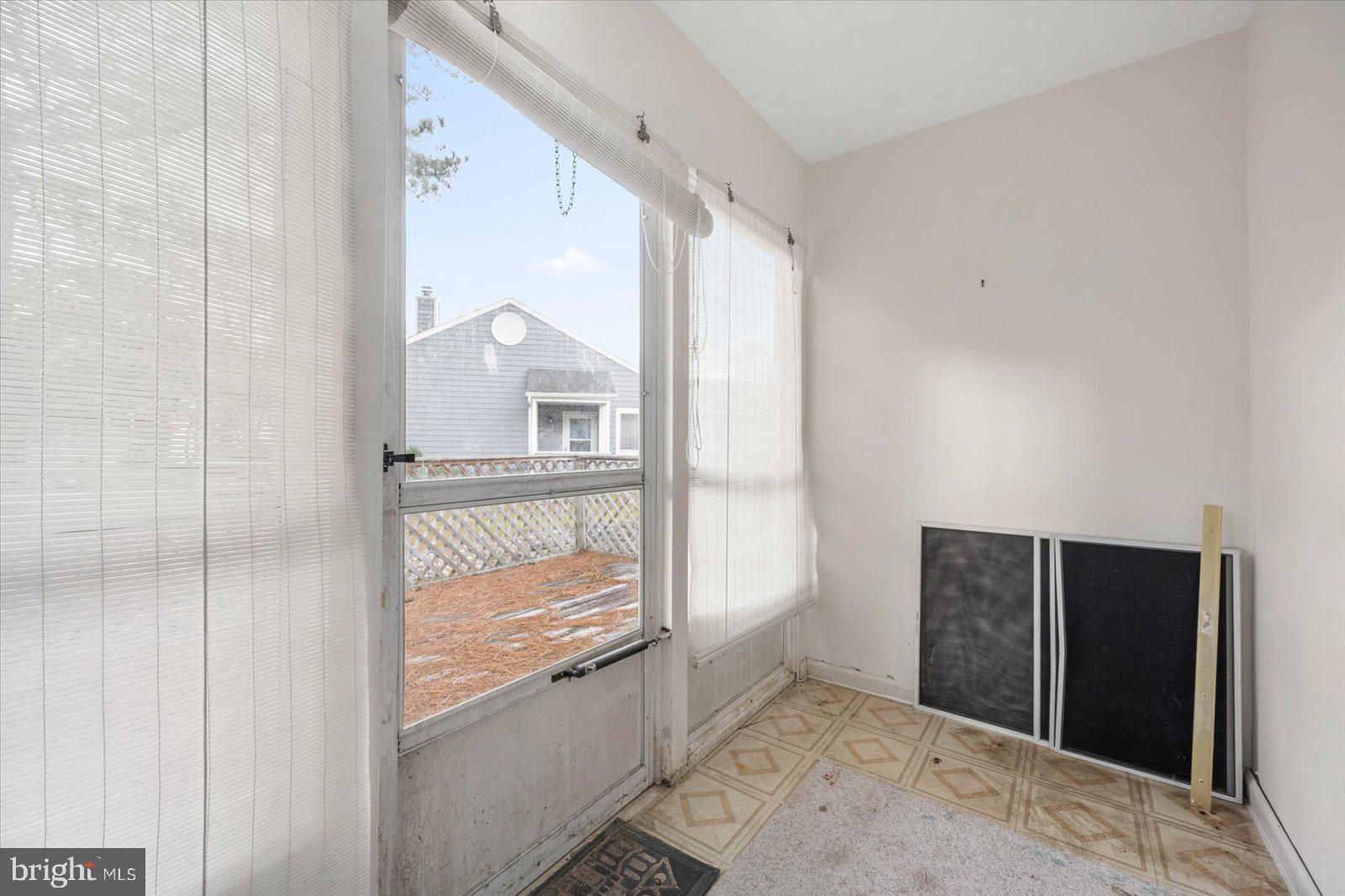 SPRING CHASE - Residential