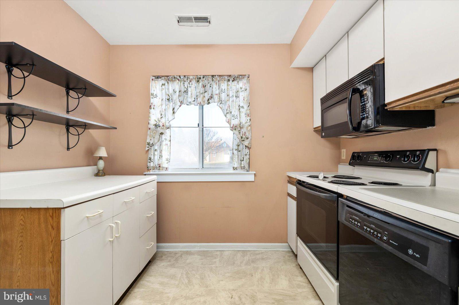 SPRING CHASE - Residential