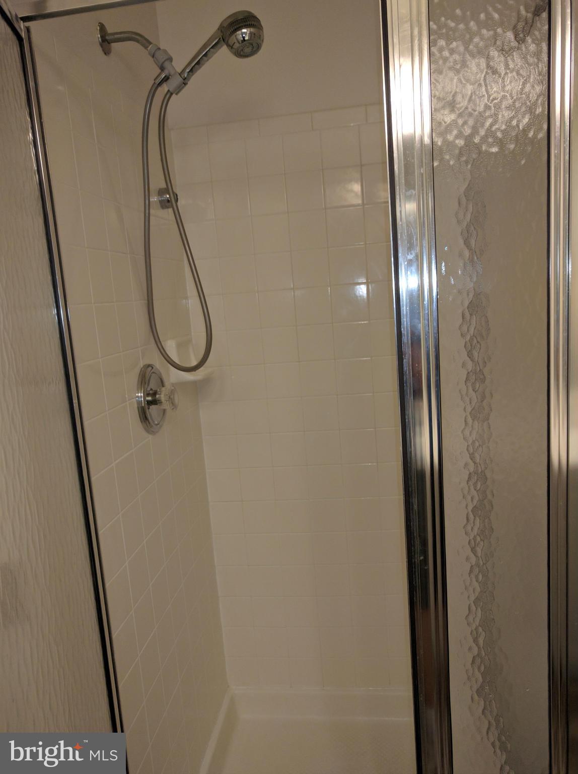 FAIRFIELD HOUSE - Residential Lease