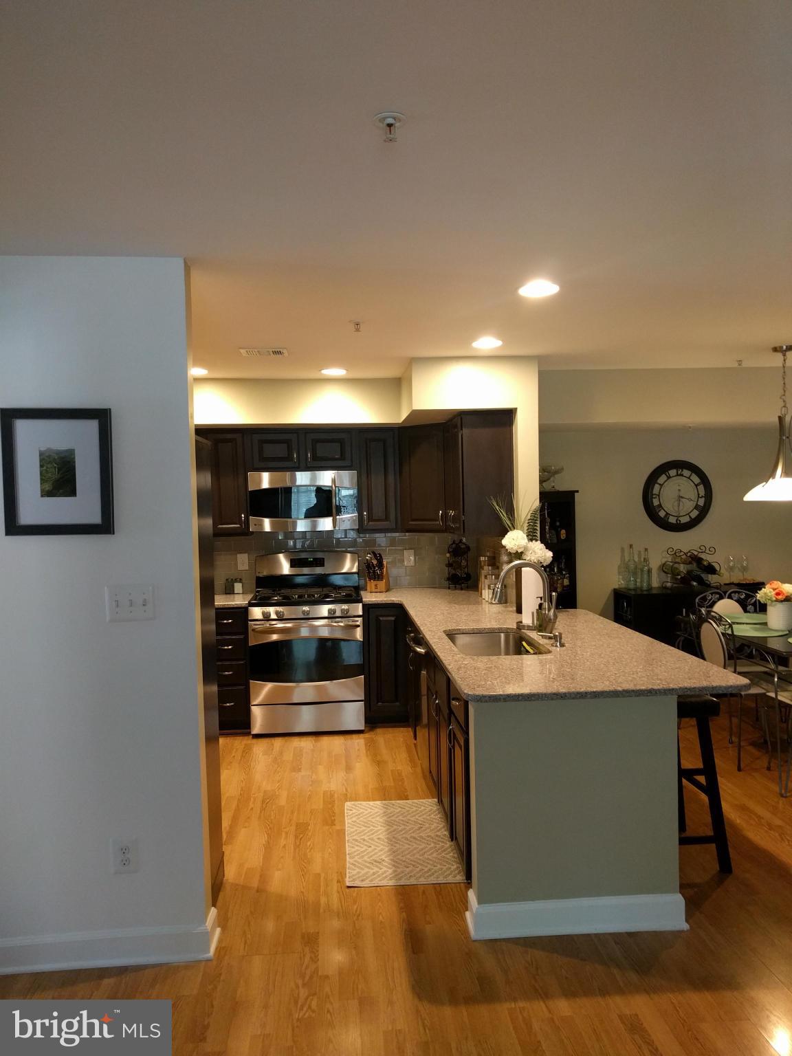 FAIRFIELD HOUSE - Residential Lease