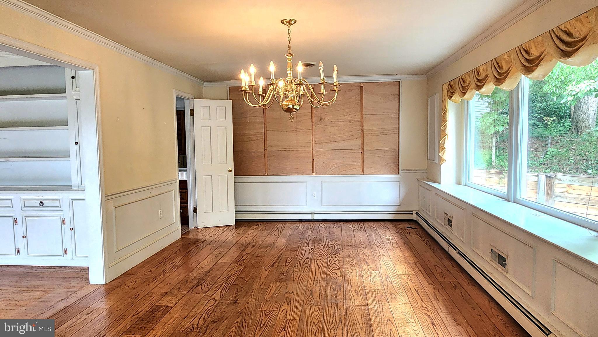 GLEN HILLS - Residential