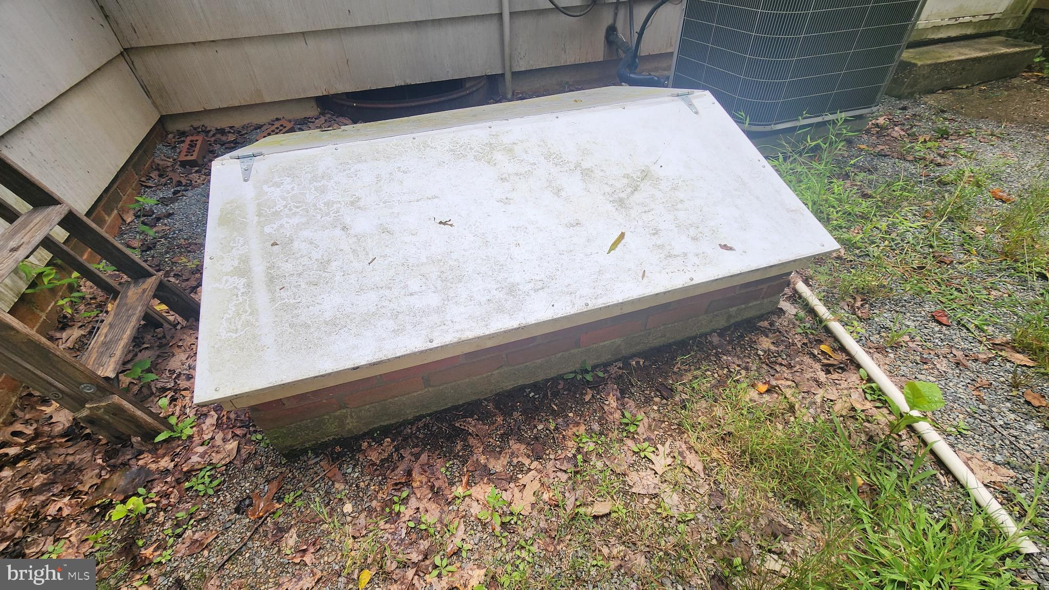 GLEN HILLS - Residential