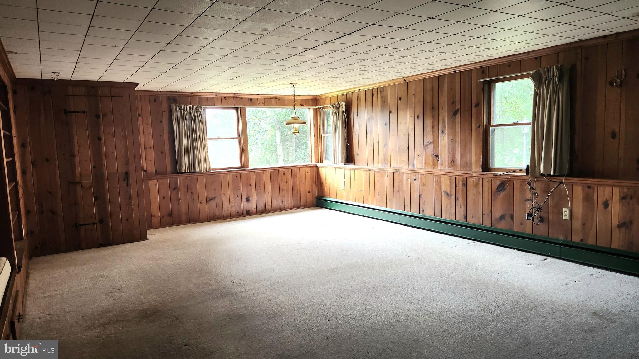 GLEN HILLS - Residential