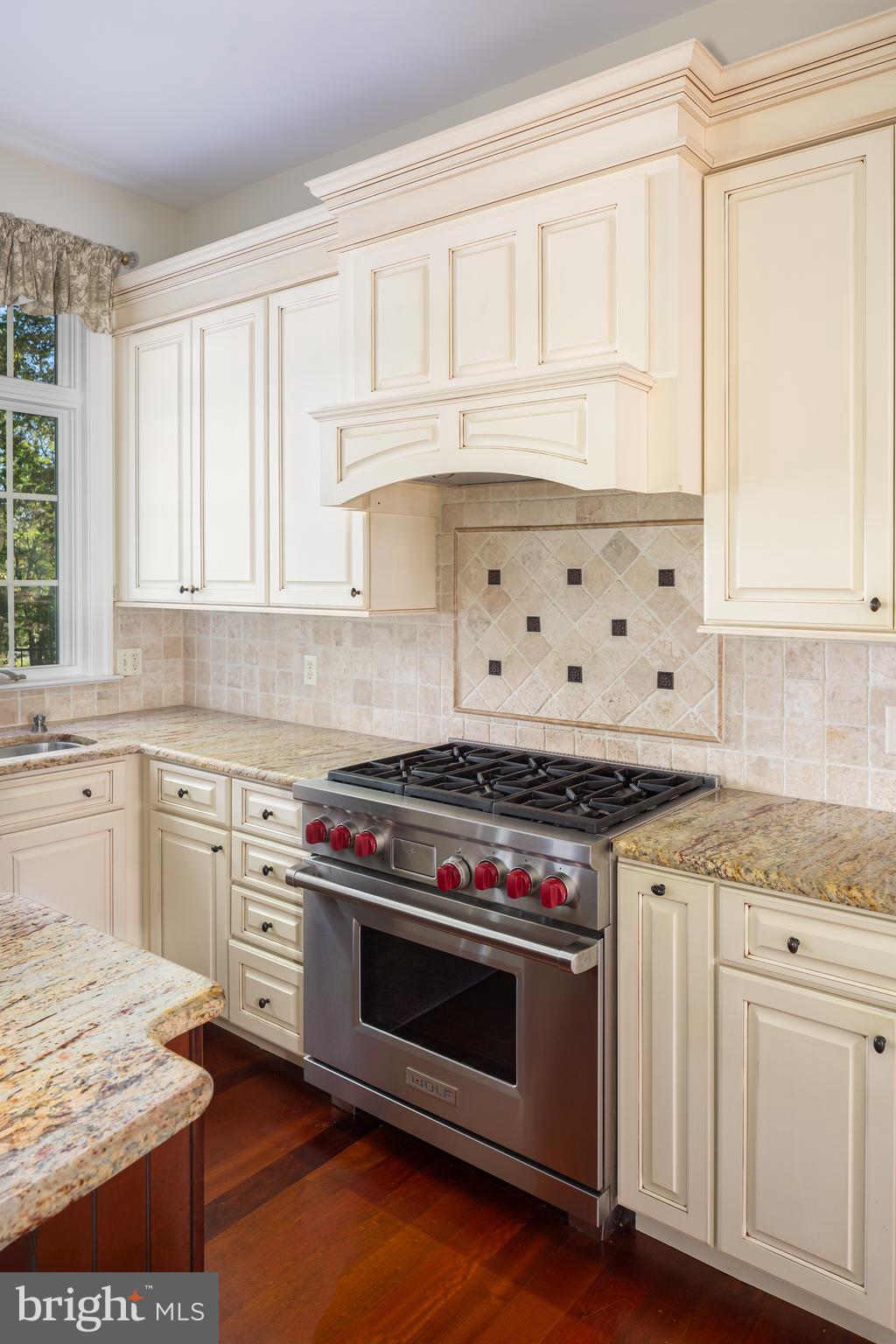 RADNOR HUNT - Residential