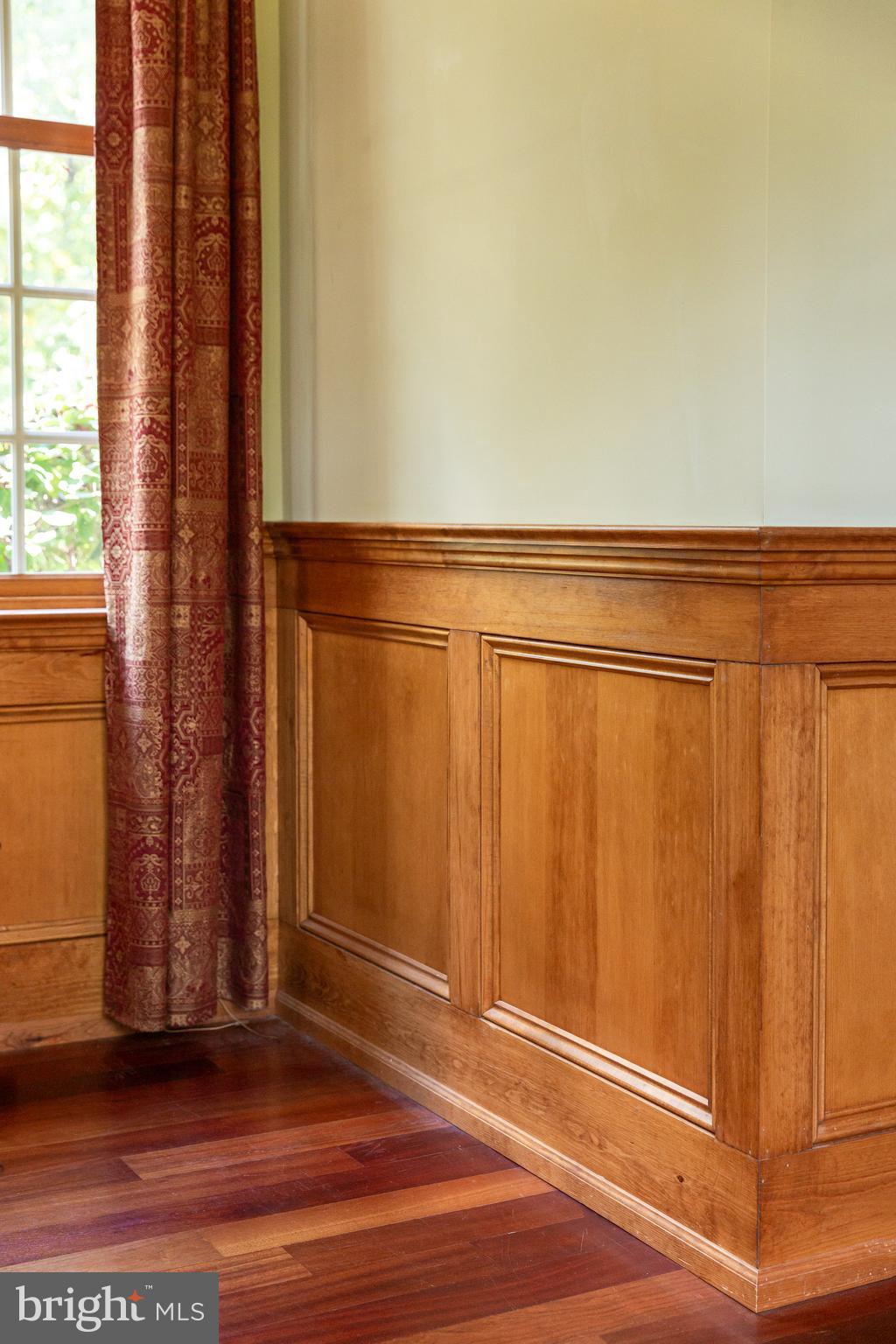 RADNOR HUNT - Residential