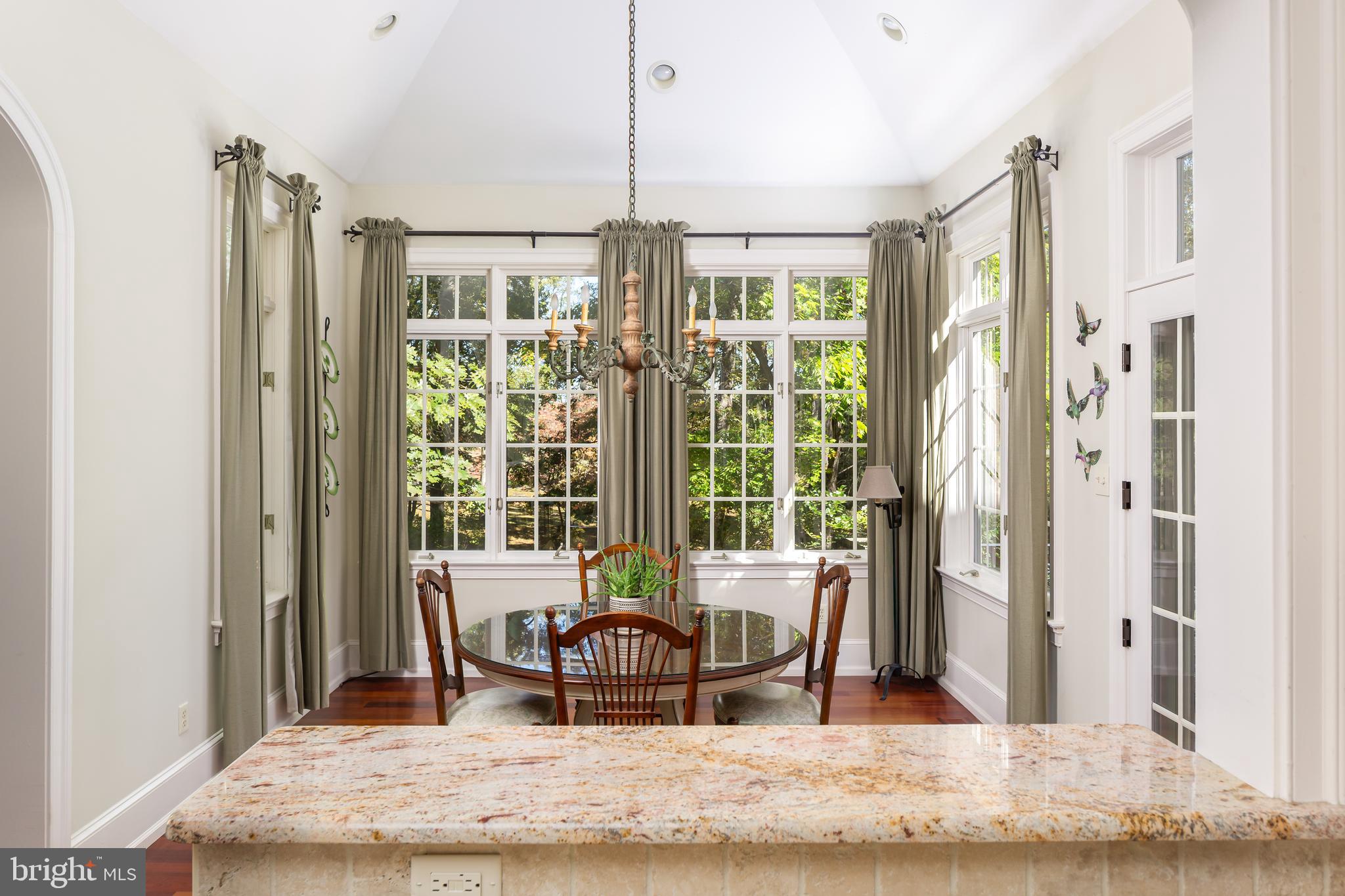 RADNOR HUNT - Residential