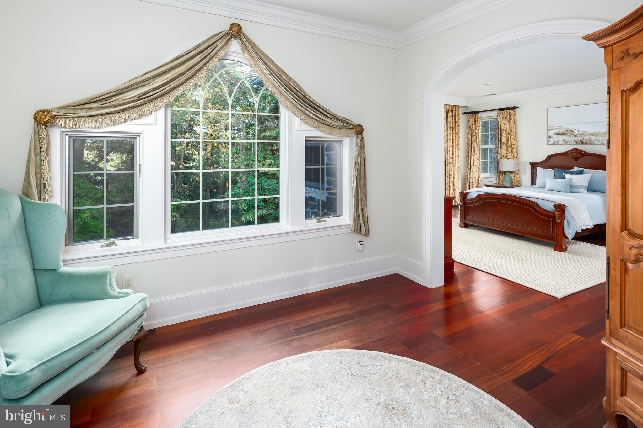 RADNOR HUNT - Residential