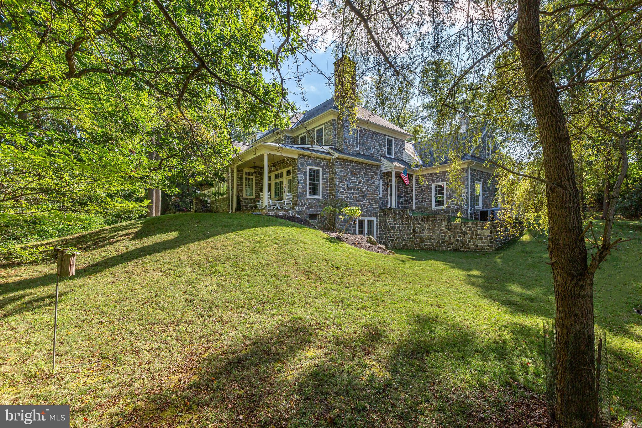 RADNOR HUNT - Residential