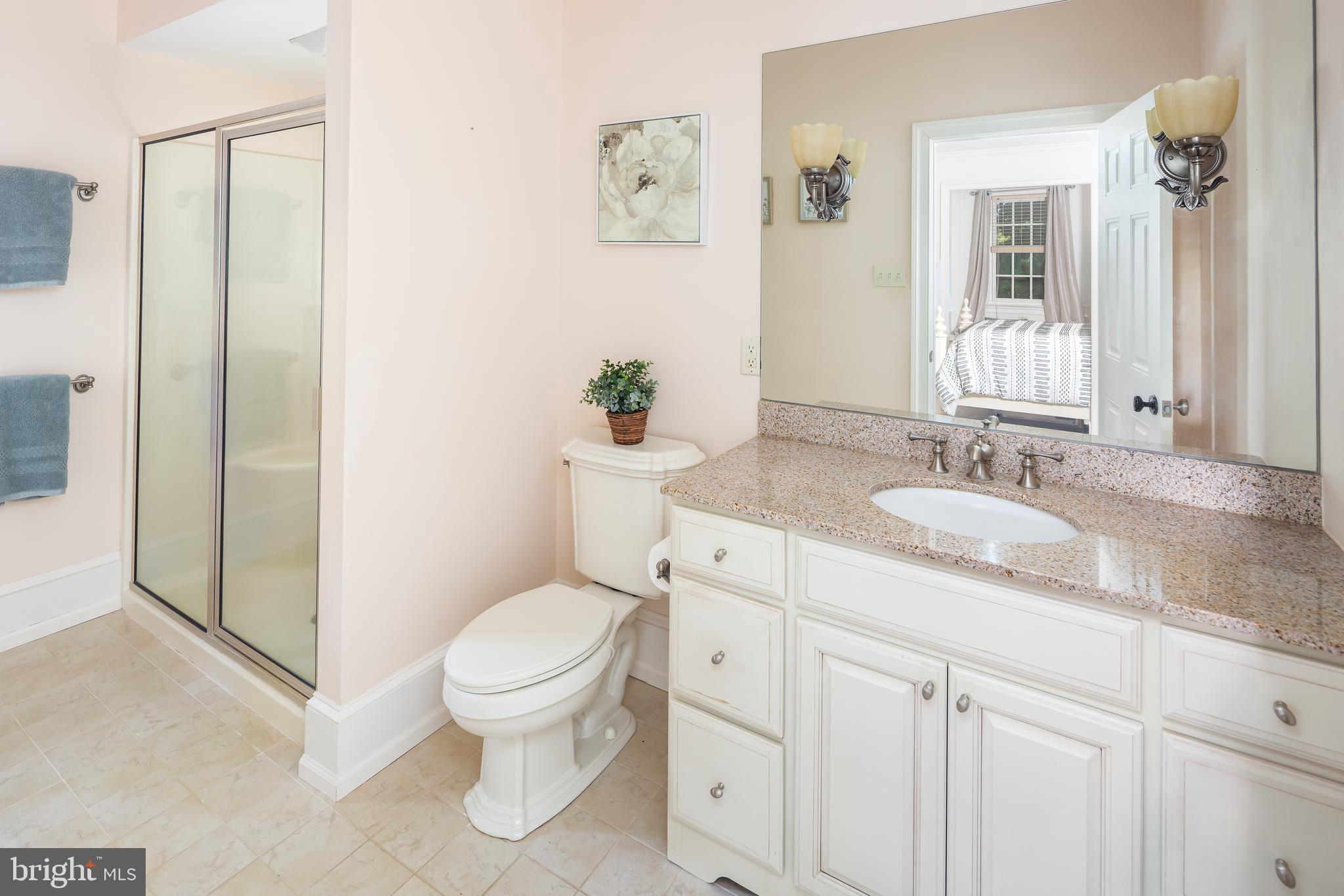 RADNOR HUNT - Residential