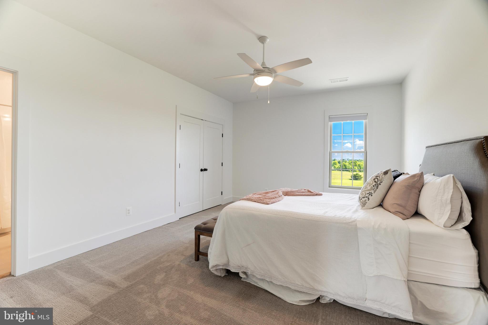 LEE'S CROSSING - Residential