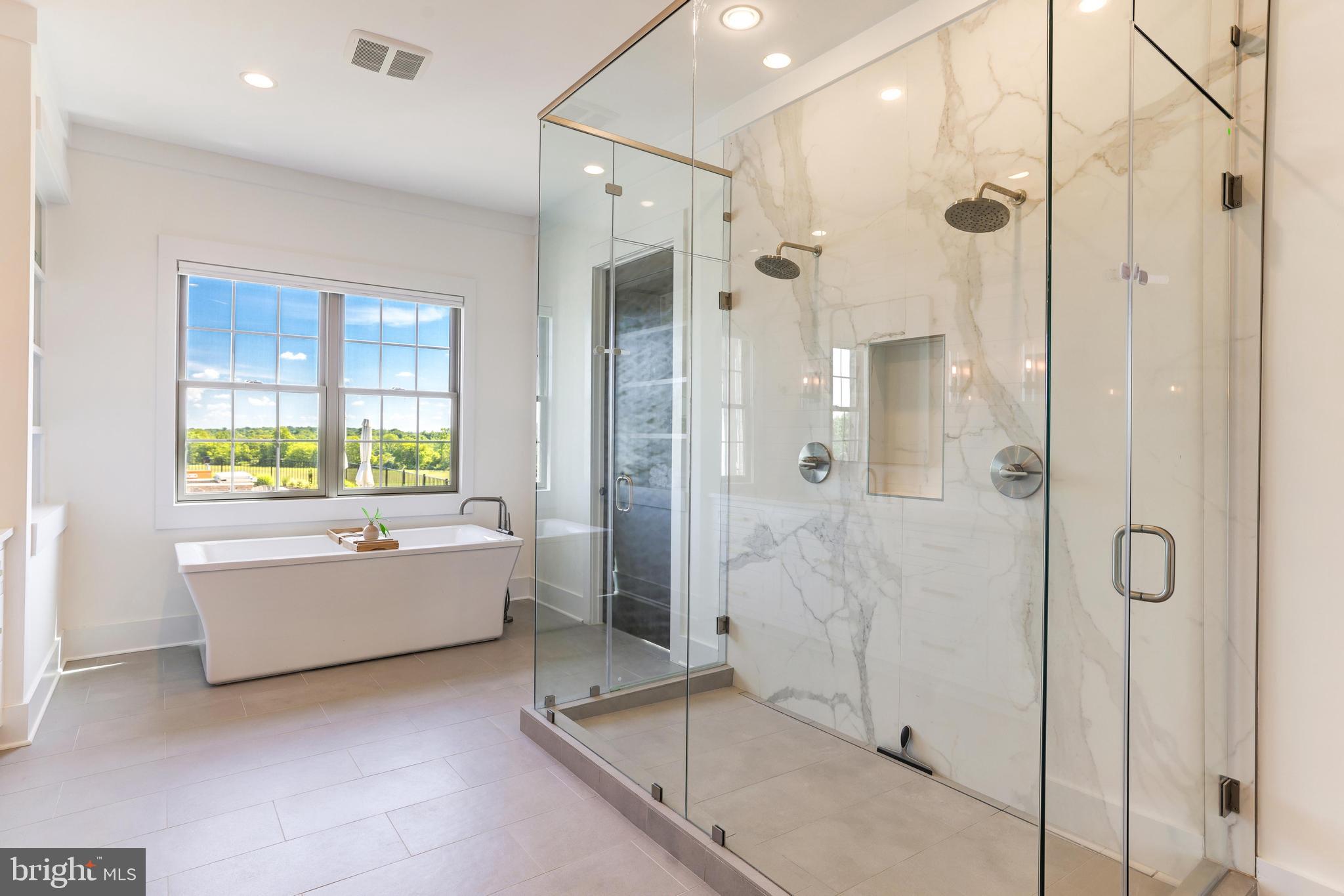 LEE'S CROSSING - Residential