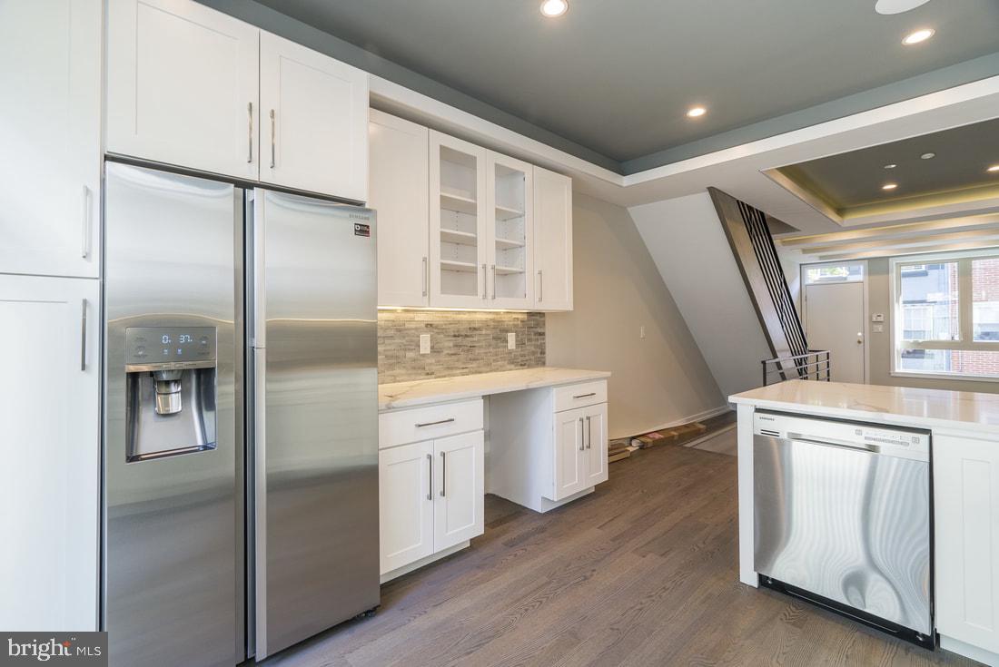 GRADUATE HOSPITAL - Residential