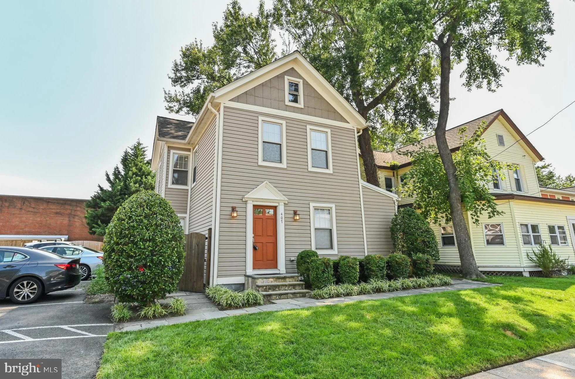 407 E Raymond Avenue Unit 3, Alexandria, VA 22301