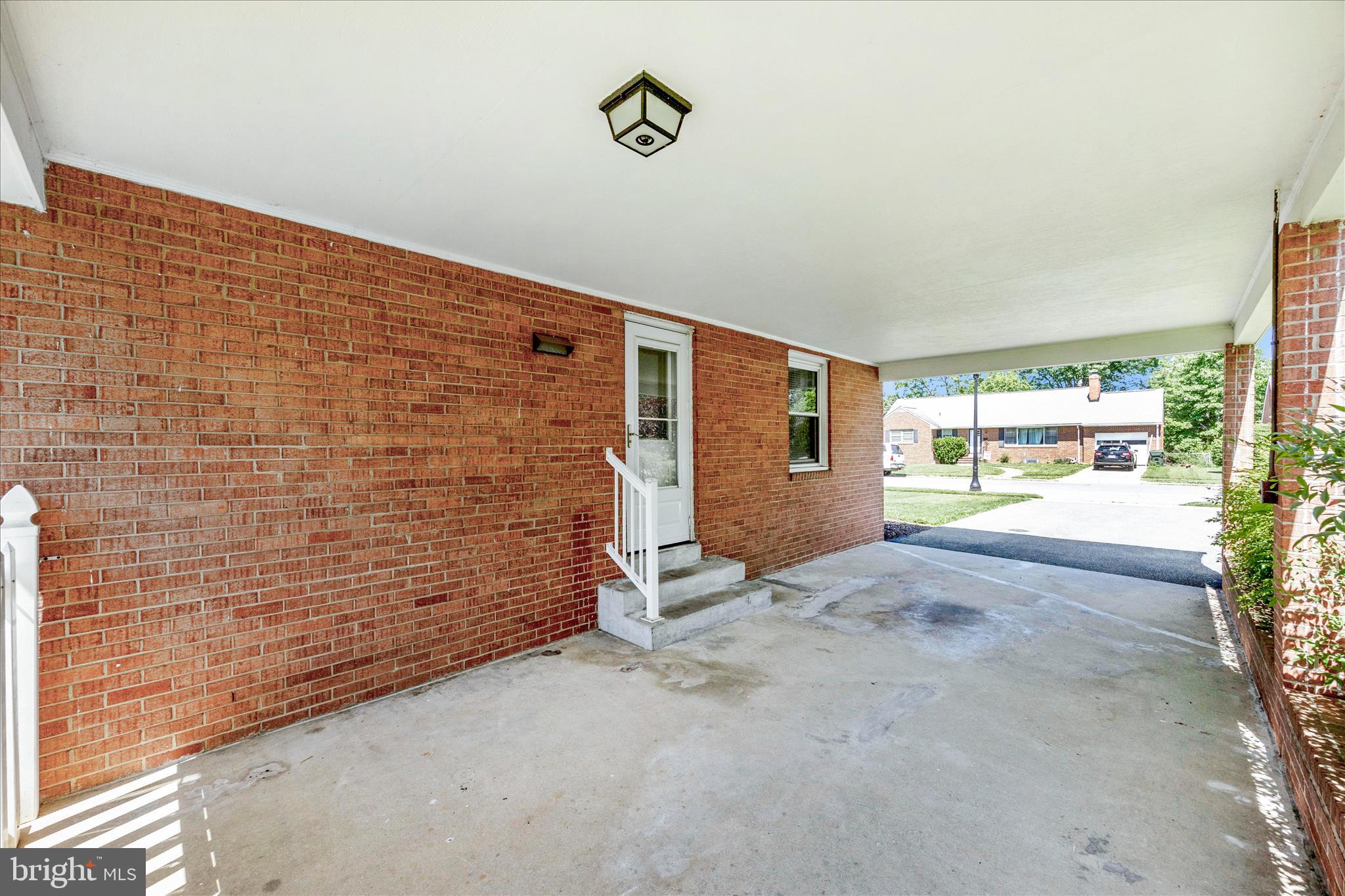 ROSEDALE - Residential