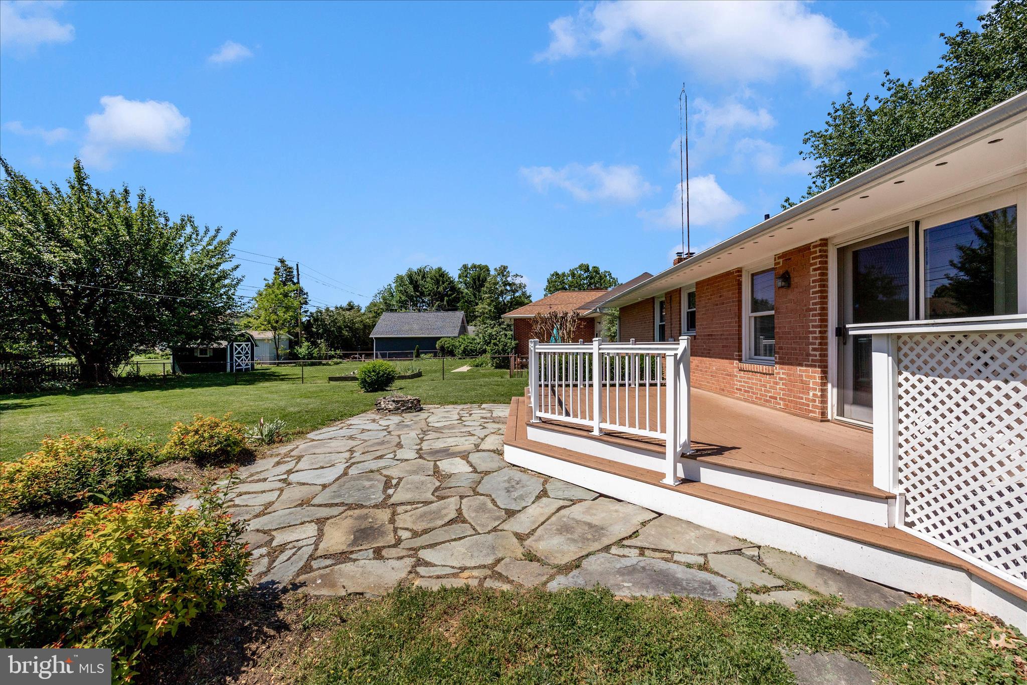 ROSEDALE - Residential