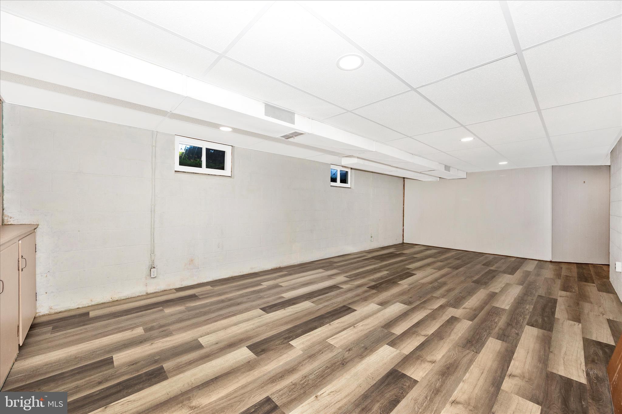 ROSEDALE - Residential