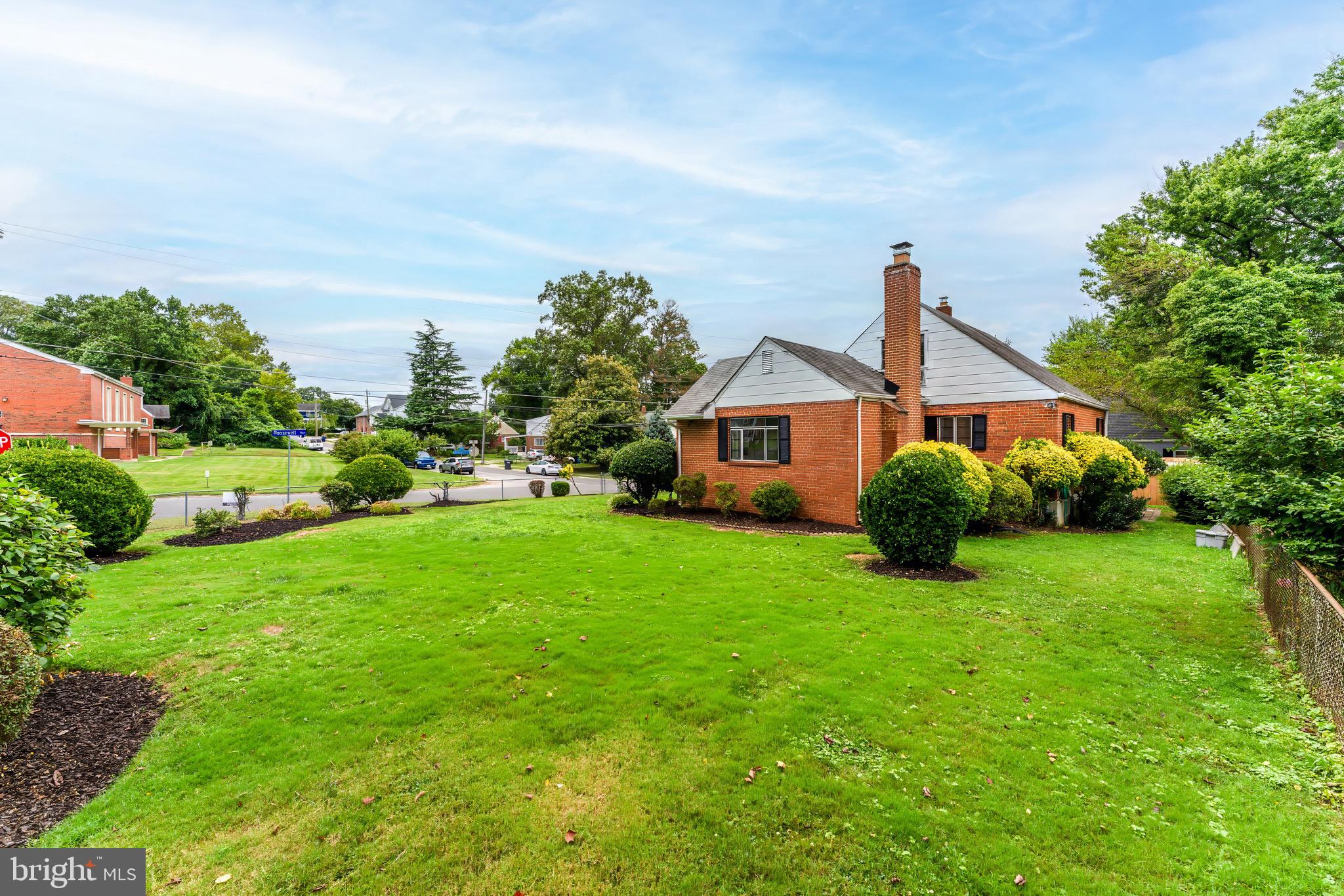 TYLER PARK - Residential