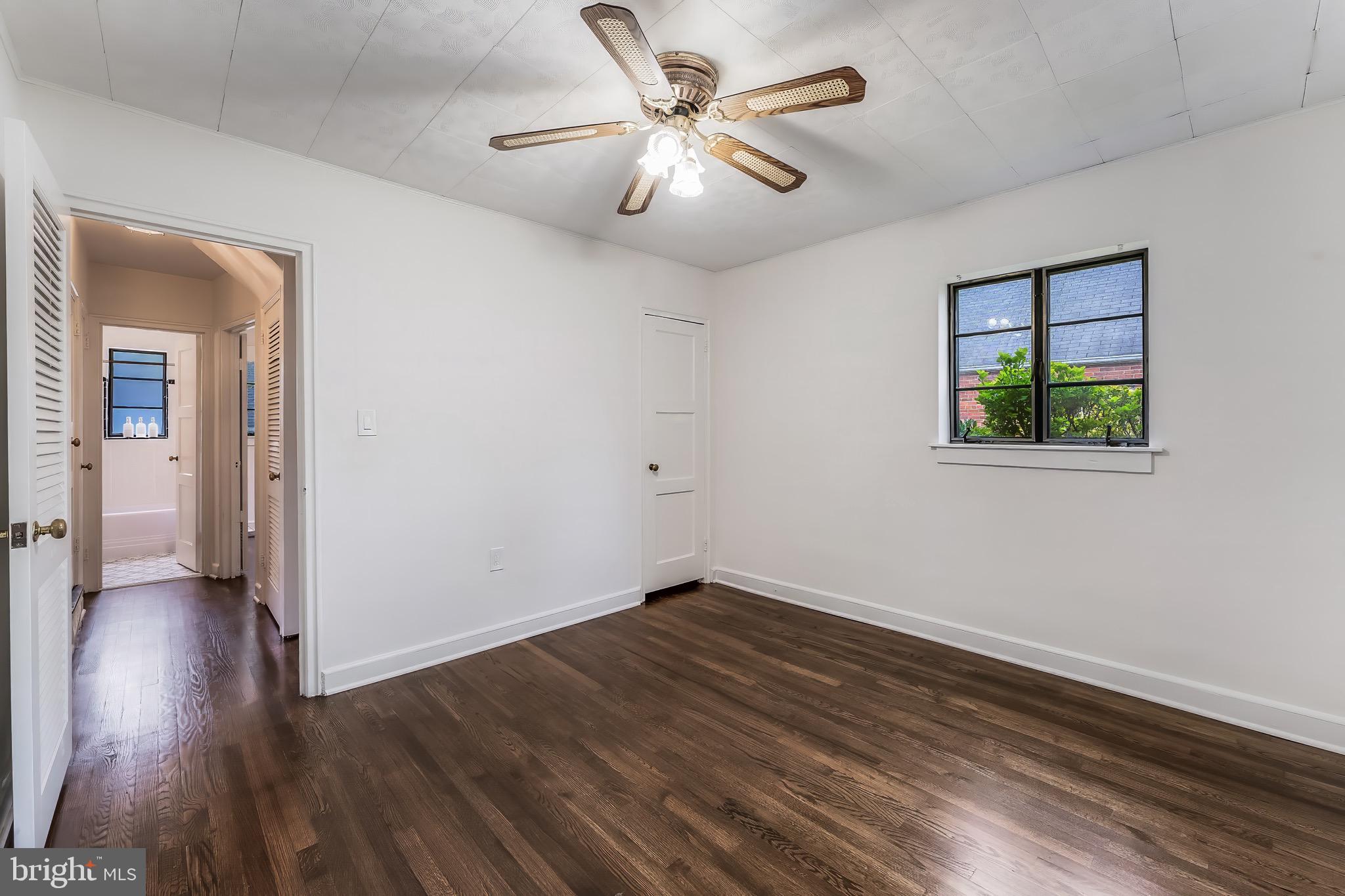 TYLER PARK - Residential