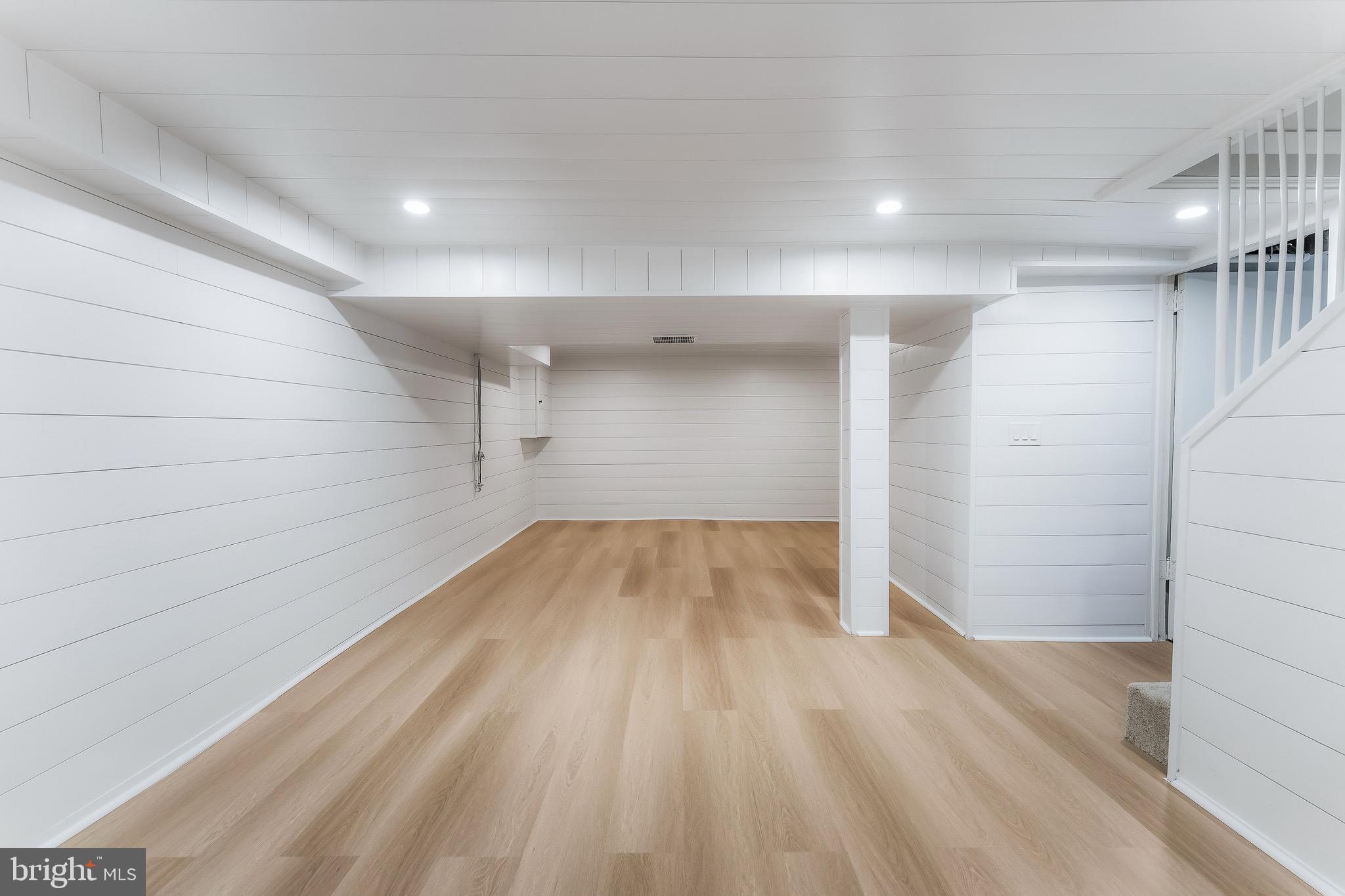 TYLER PARK - Residential