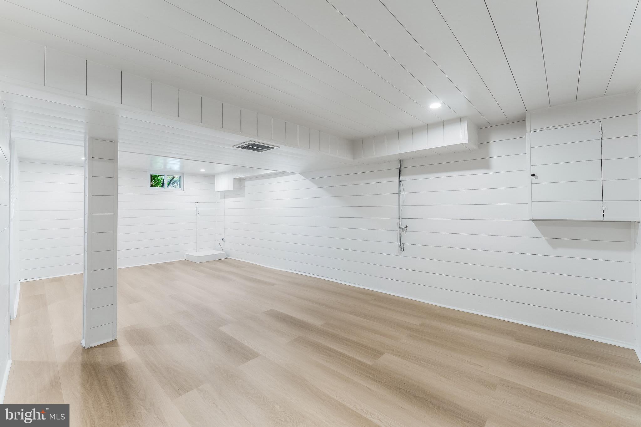 TYLER PARK - Residential