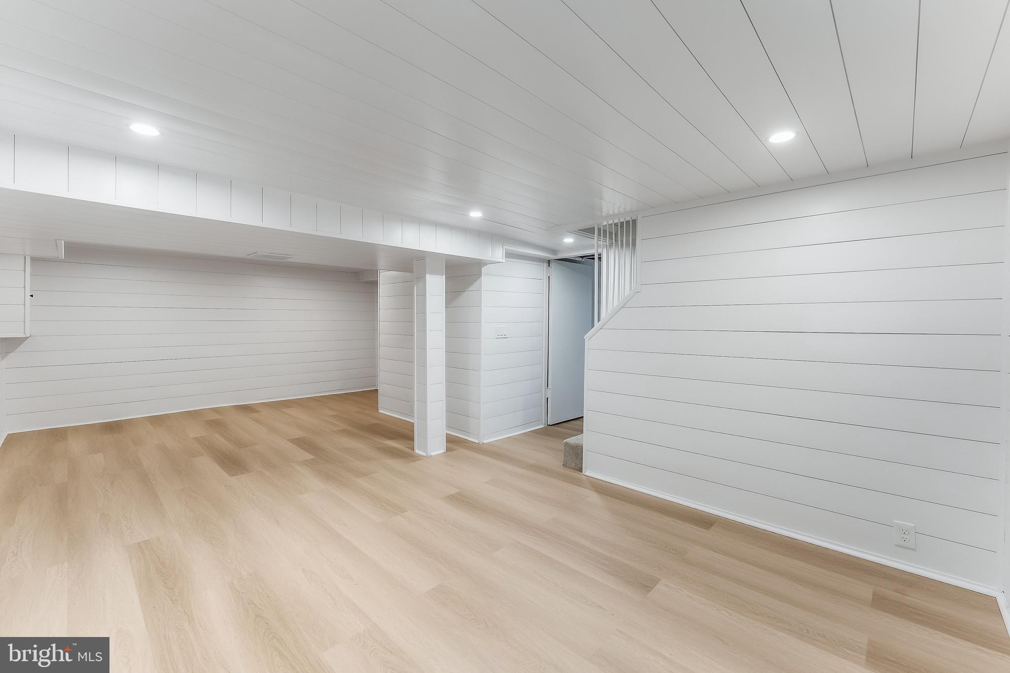 TYLER PARK - Residential