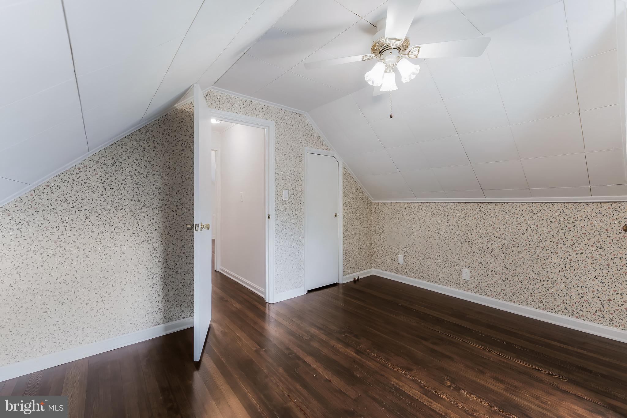 TYLER PARK - Residential