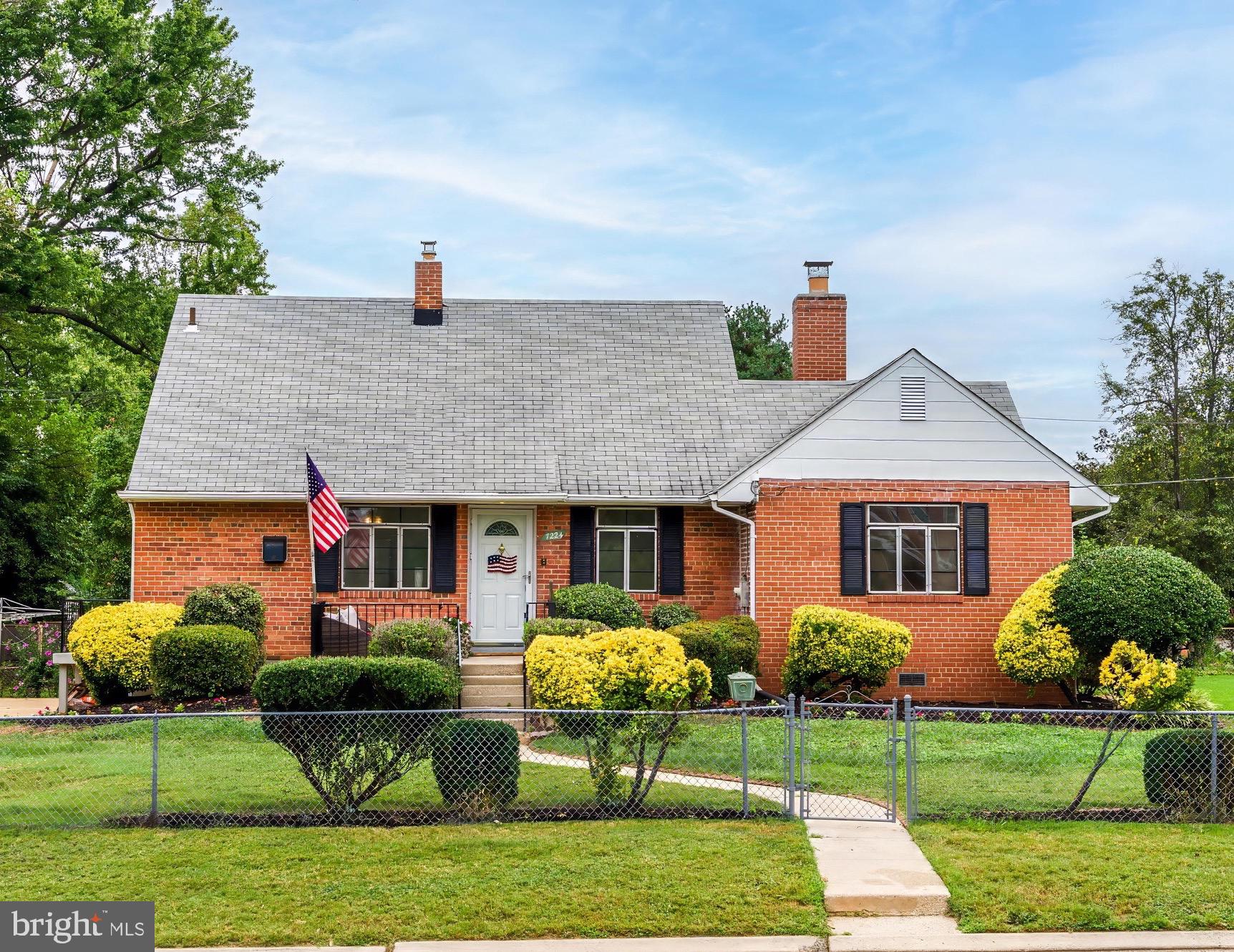 TYLER PARK - Residential