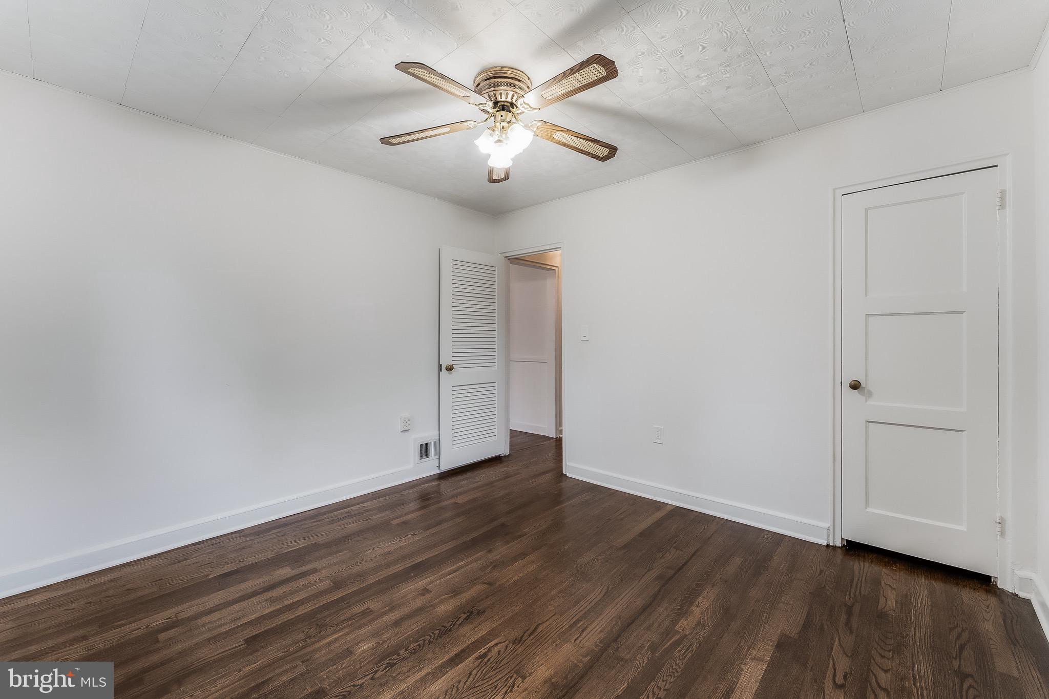 TYLER PARK - Residential