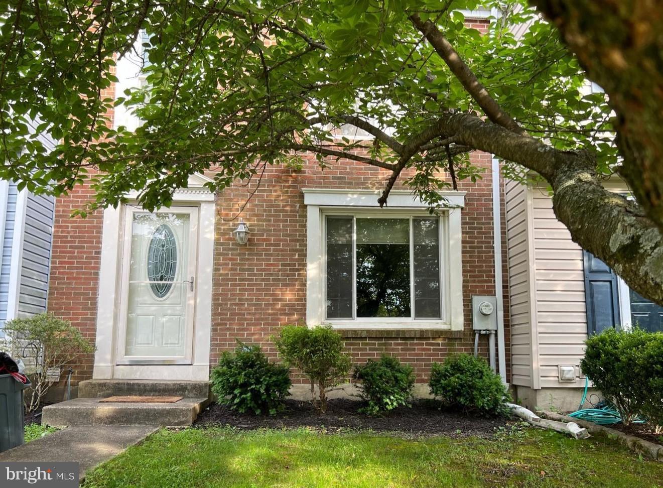 CHESTERFIELD - Residential Lease