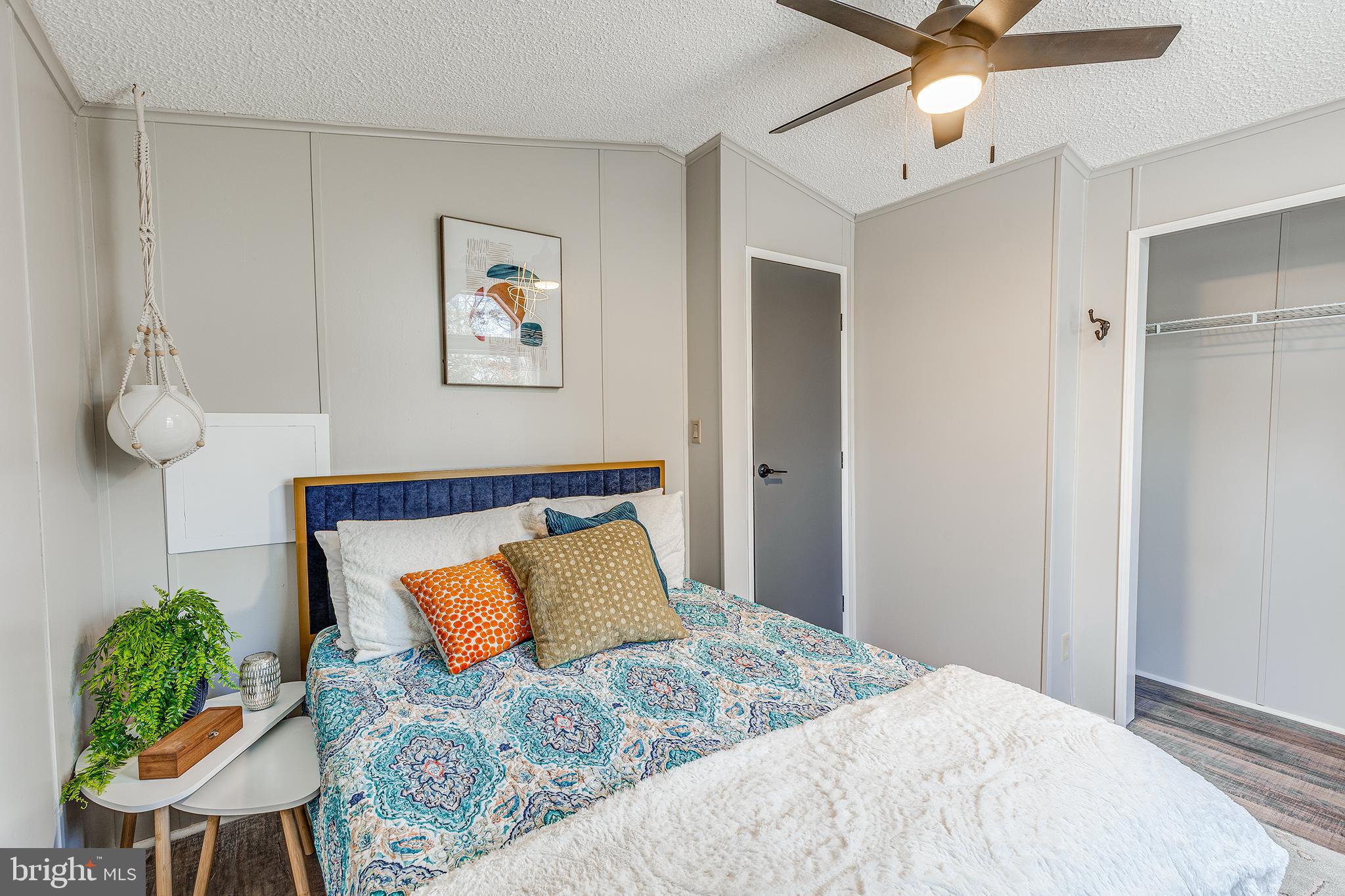 RESERVOIR PARK - Residential