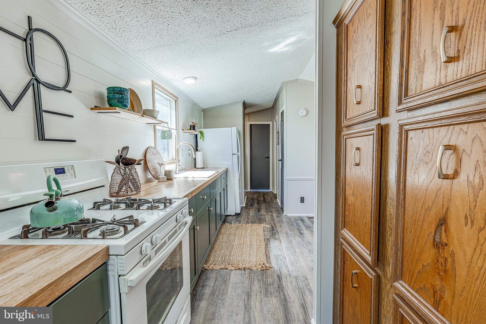 RESERVOIR PARK - Residential