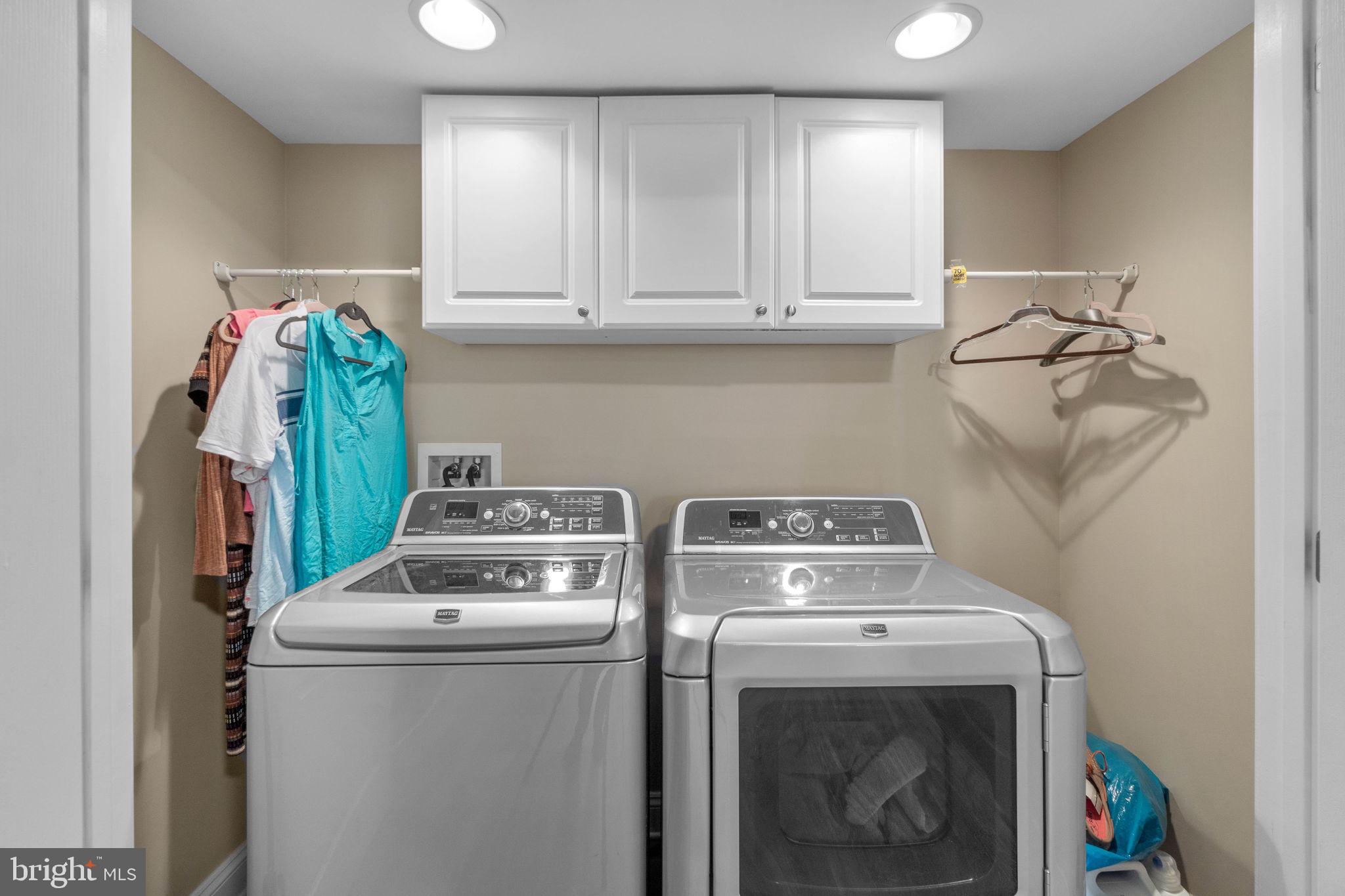 RIVER DOWNS - Residential