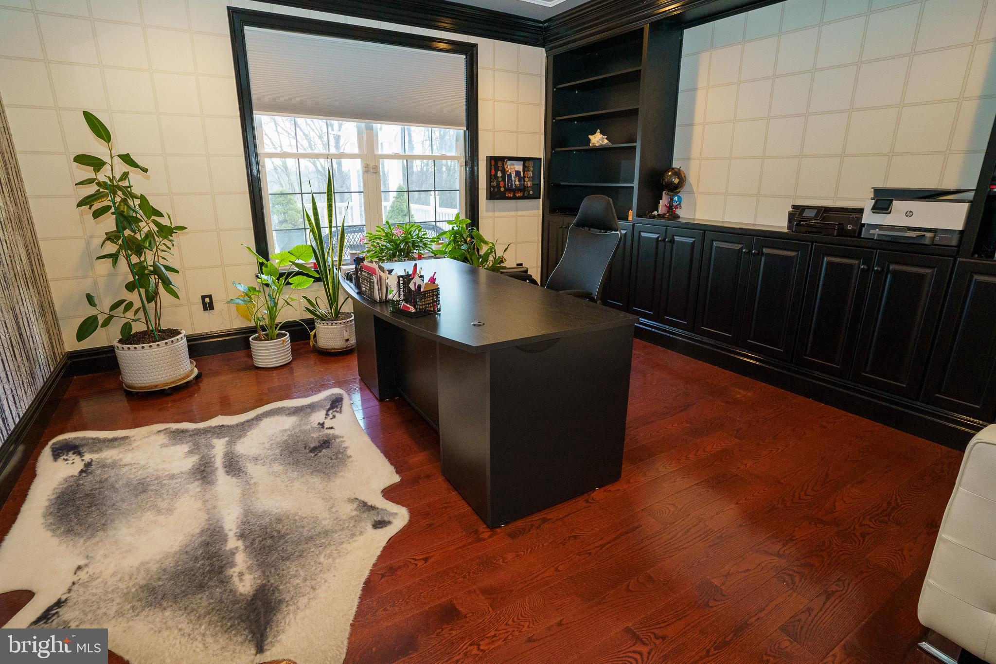 RIVER DOWNS - Residential