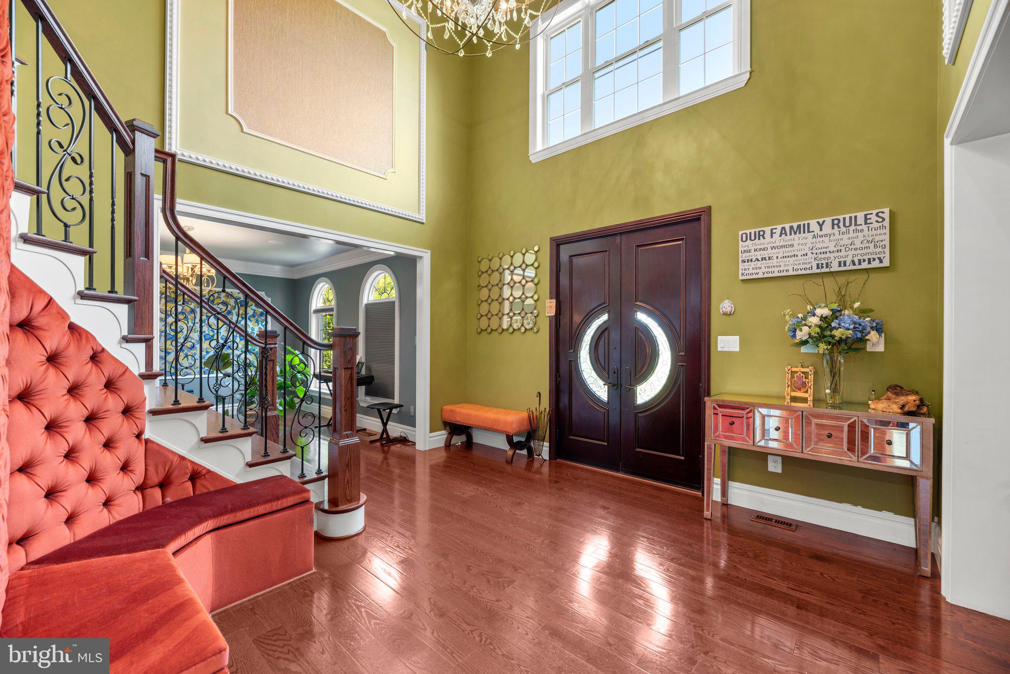 RIVER DOWNS - Residential