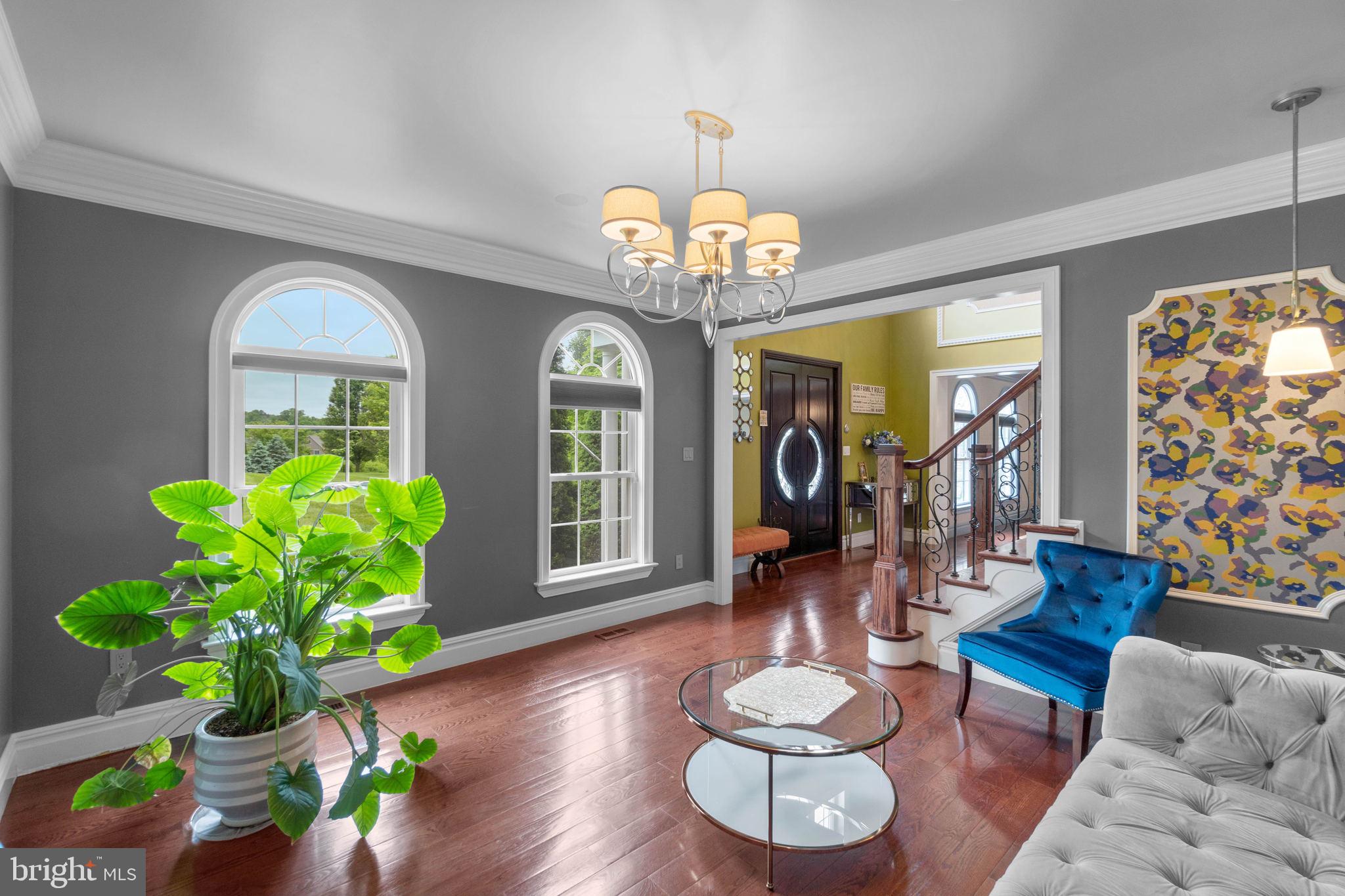 RIVER DOWNS - Residential