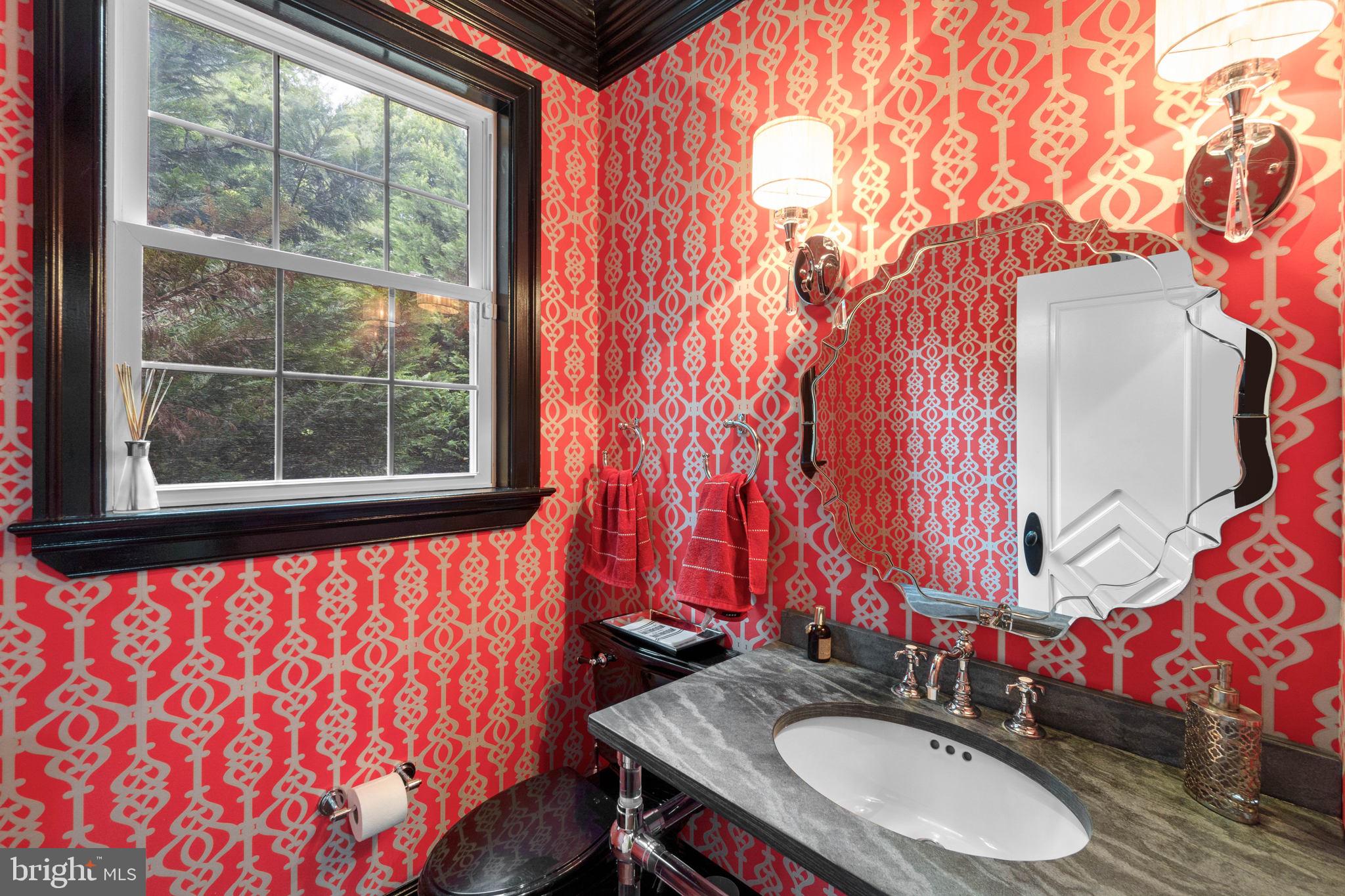 RIVER DOWNS - Residential