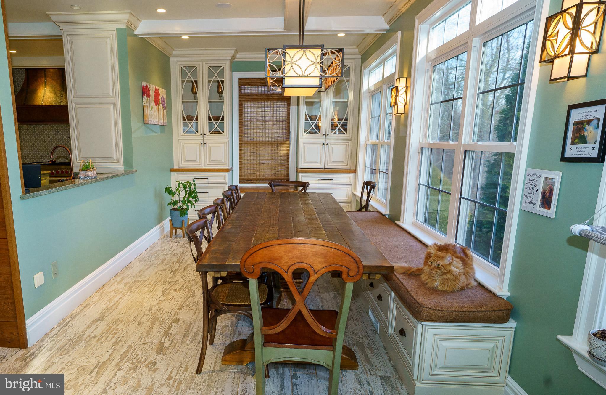 RIVER DOWNS - Residential