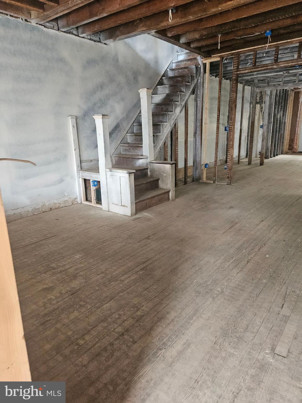 OAK LANE - Residential